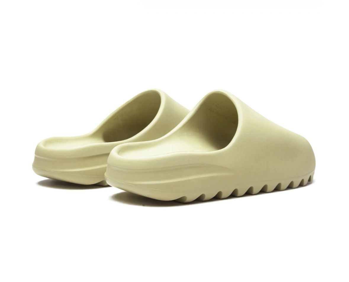 Yeezy Yeezy “Resin” Slides OG 2019 Size US 11 / EU 44 - 5 Thumbnail