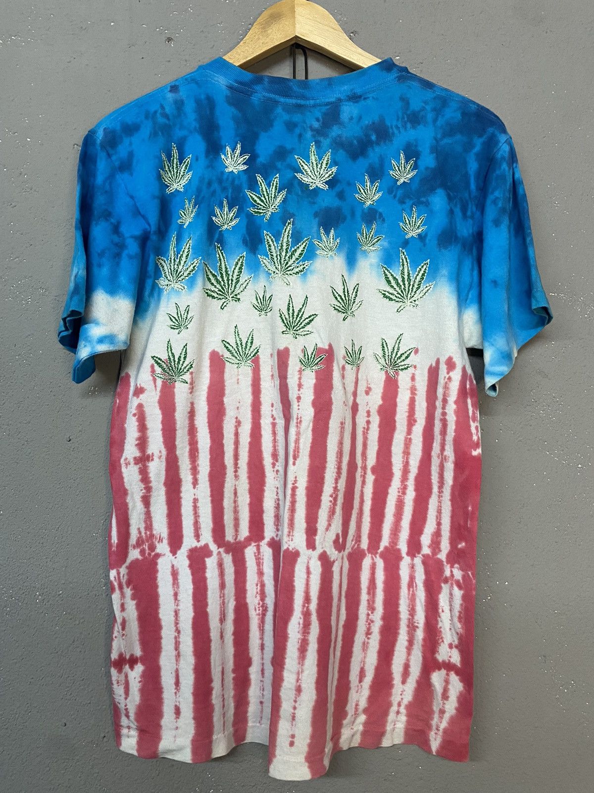 Vintage Vintage Flag Weed Tie Dyie Size US M / EU 48-50 / 2 - 4 Thumbnail