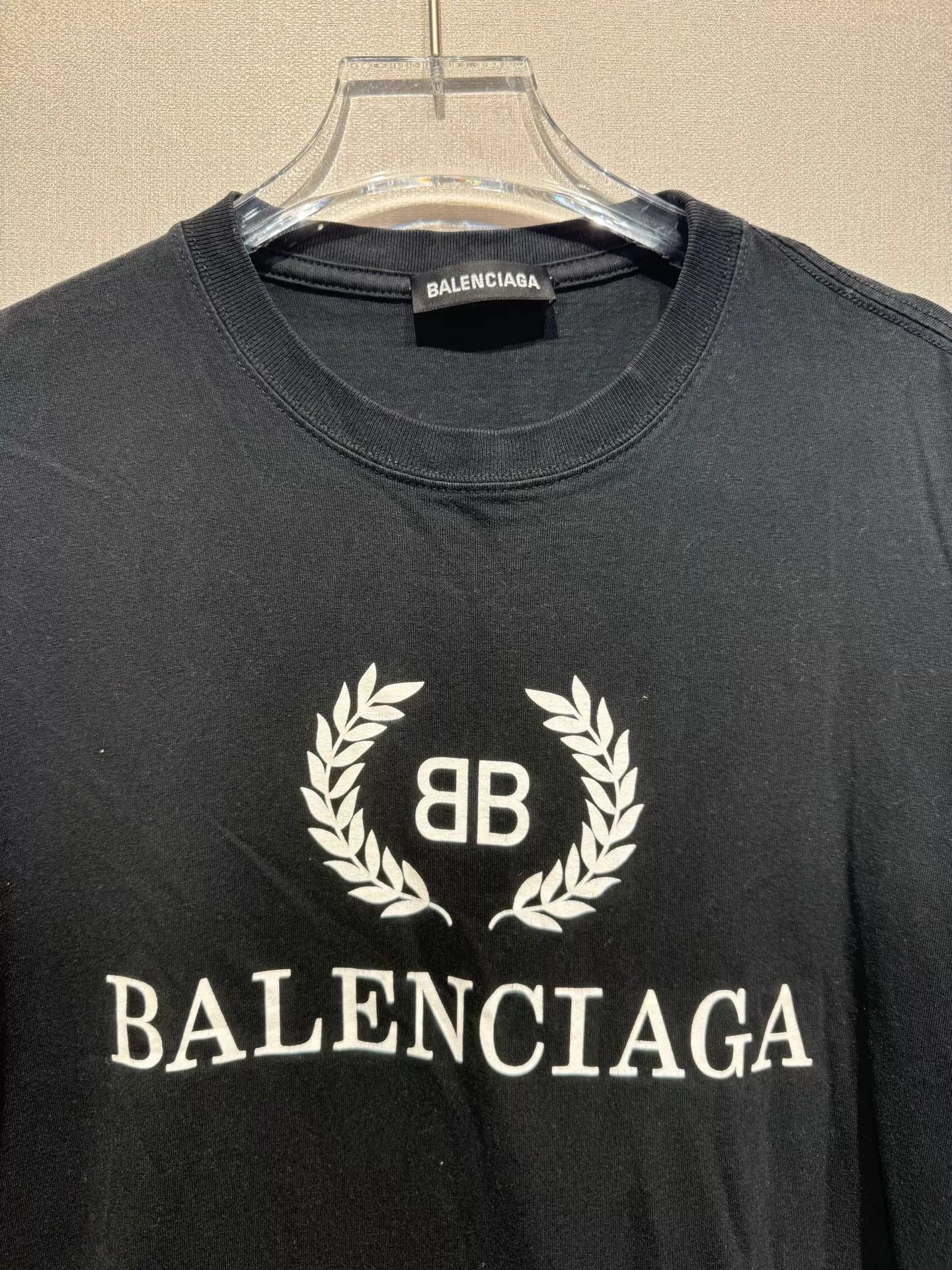 Balenciaga Balenciaga Women's Black Chest Wheat Print SS Tee XS Size US XS / EU 42 / 0 - 2 Thumbnail