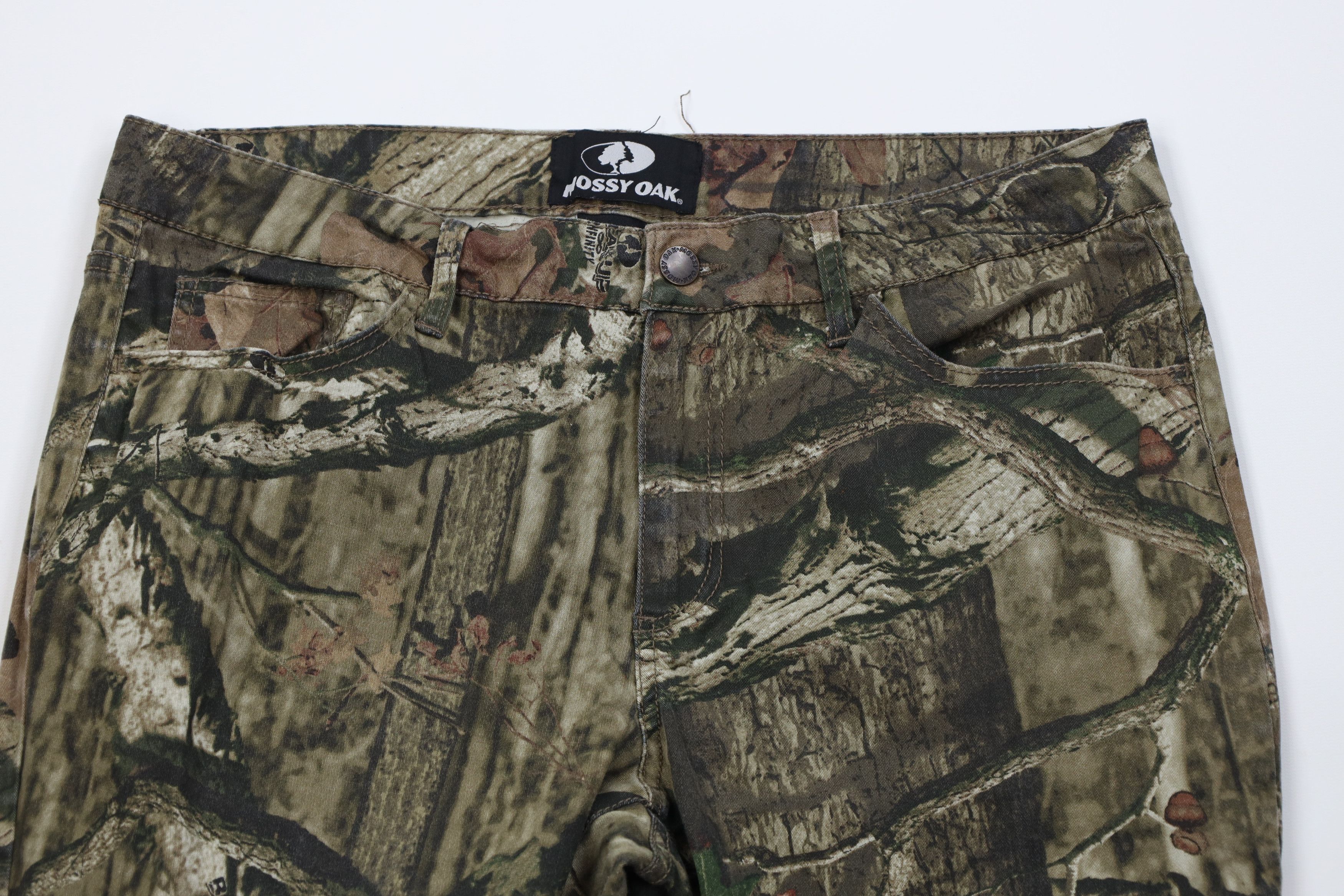 Vintage Vintage Y2K Streetwear Camouflage Flared Wide Leg Pants Size 34" / US 12 / IT 48 - 2 Thumbnail