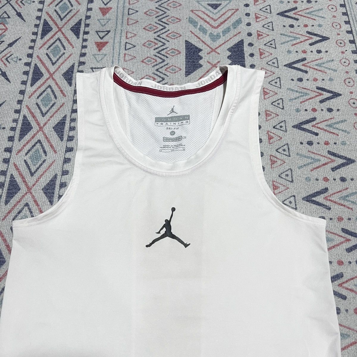 Jordan Brand × Nike × Nike ACG Nike Air Jordan Tight Fit Fitness Singlet Size US M / EU 48-50 / 2 - 3 Thumbnail