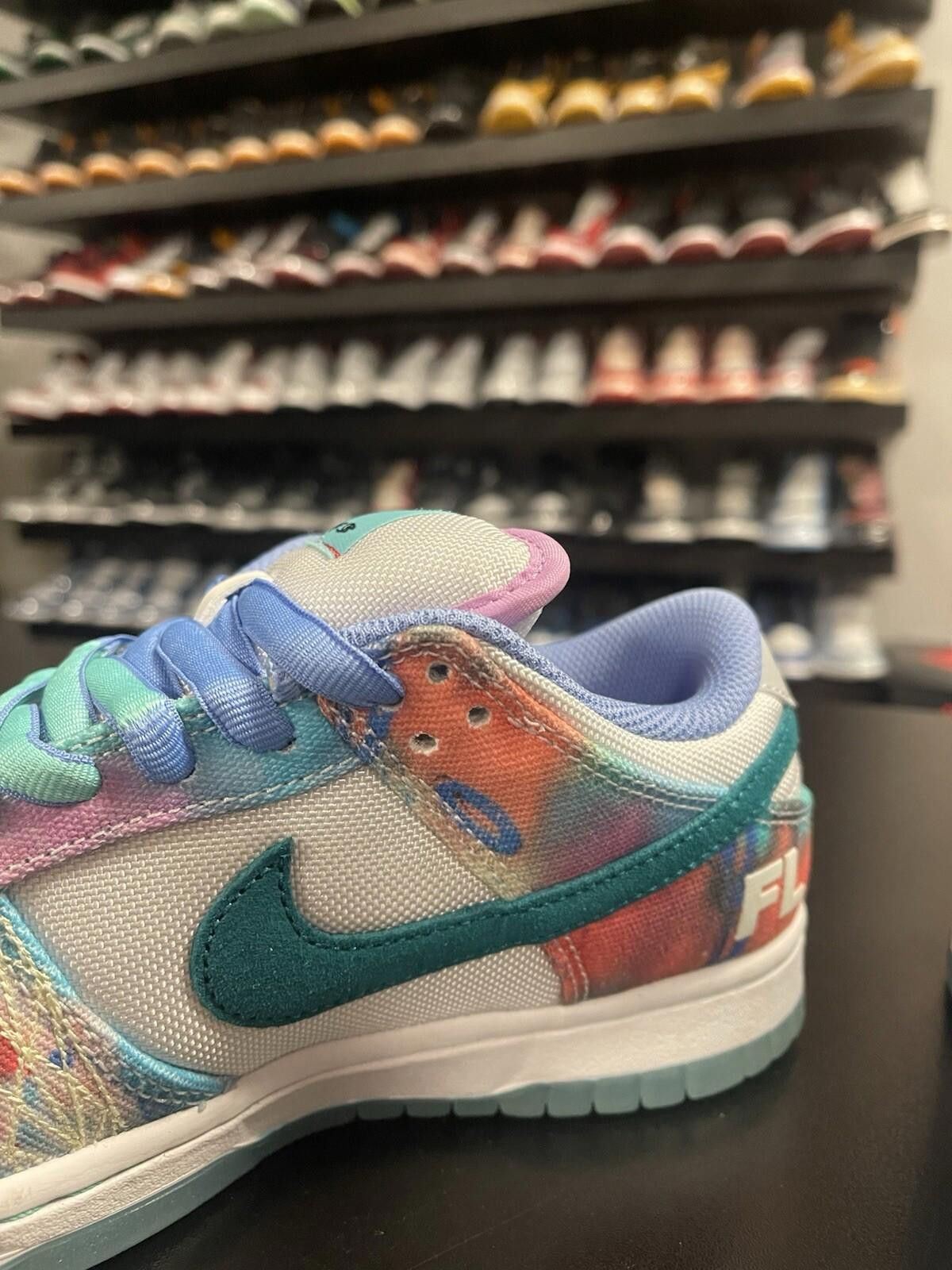 Nike Size 5.5 - Nike Futura Dunk Low SB Bleached Aqua HF6061-400 Size US 5.5 / EU 38 - 7 Thumbnail
