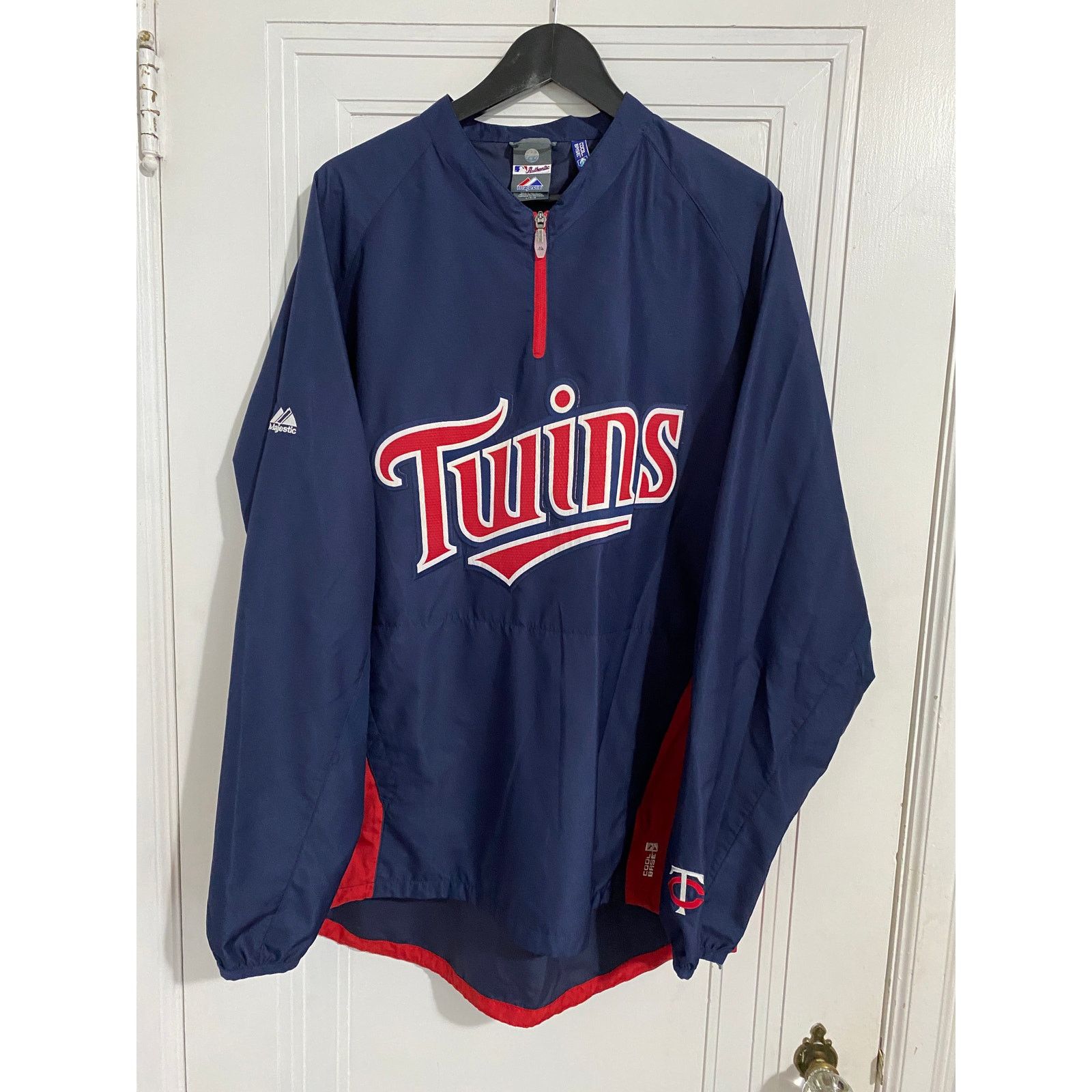 Majestic Minnesota Twins Majestic Cool Base Windbreaker Size Large Size US L / EU 52-54 / 3 - 1 Thumbnail