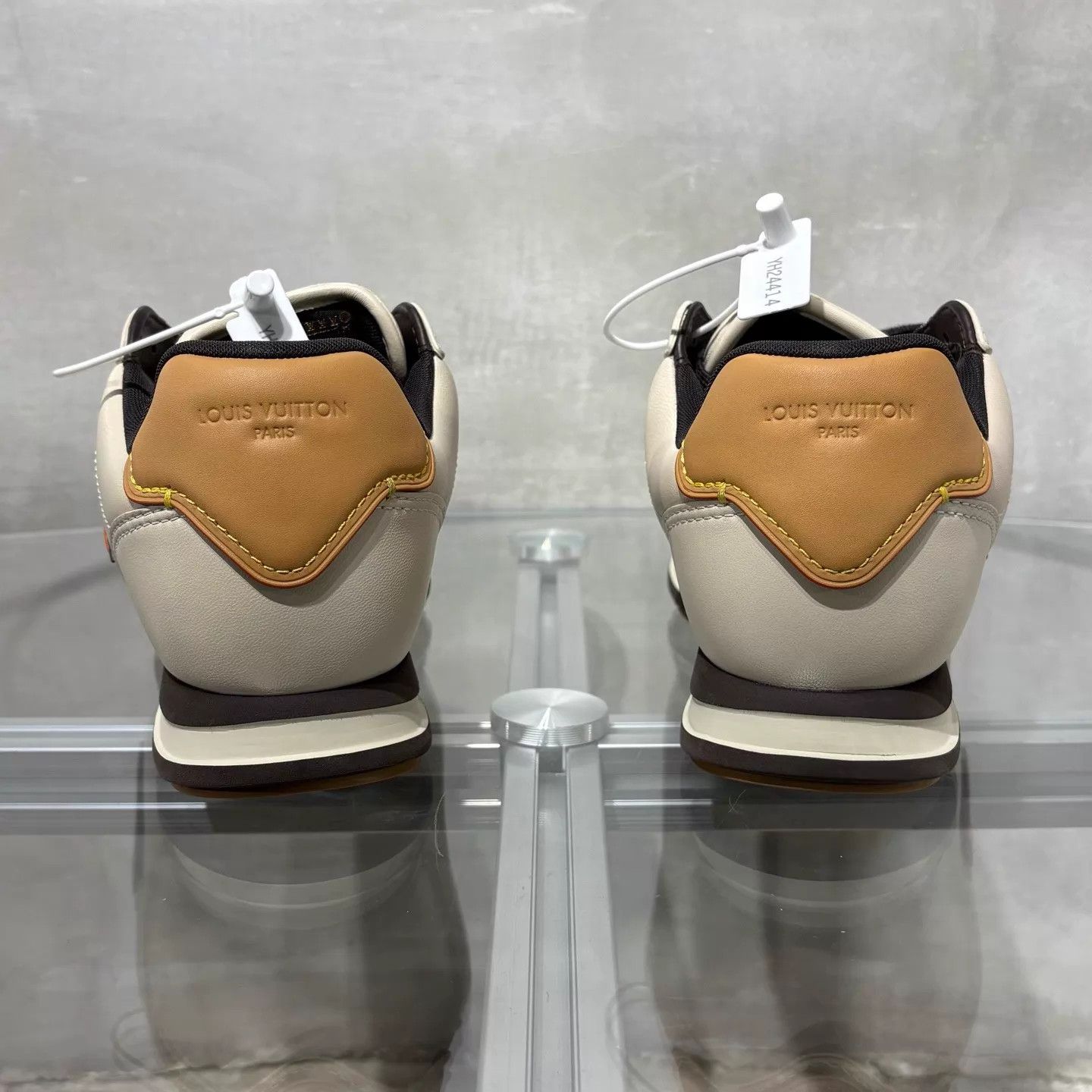 Louis Vuitton LV Buttersoft Beige Sneaker Size US 8 / EU 41 - 6 Thumbnail