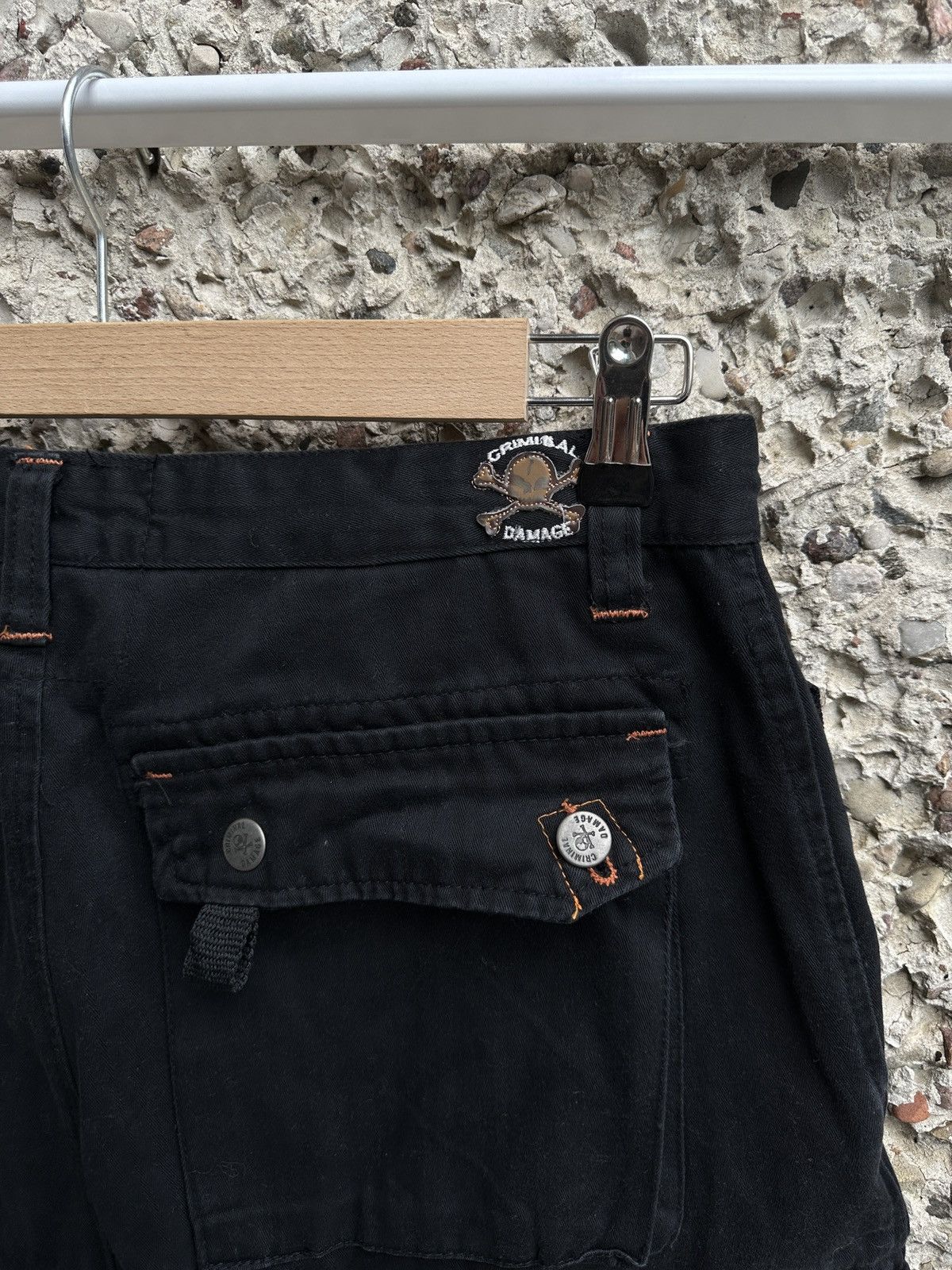 Criminal Damage Vintage y2k 2000s Criminal Damage cargo jorts pants Size US 32 / EU 48 - 5 Thumbnail