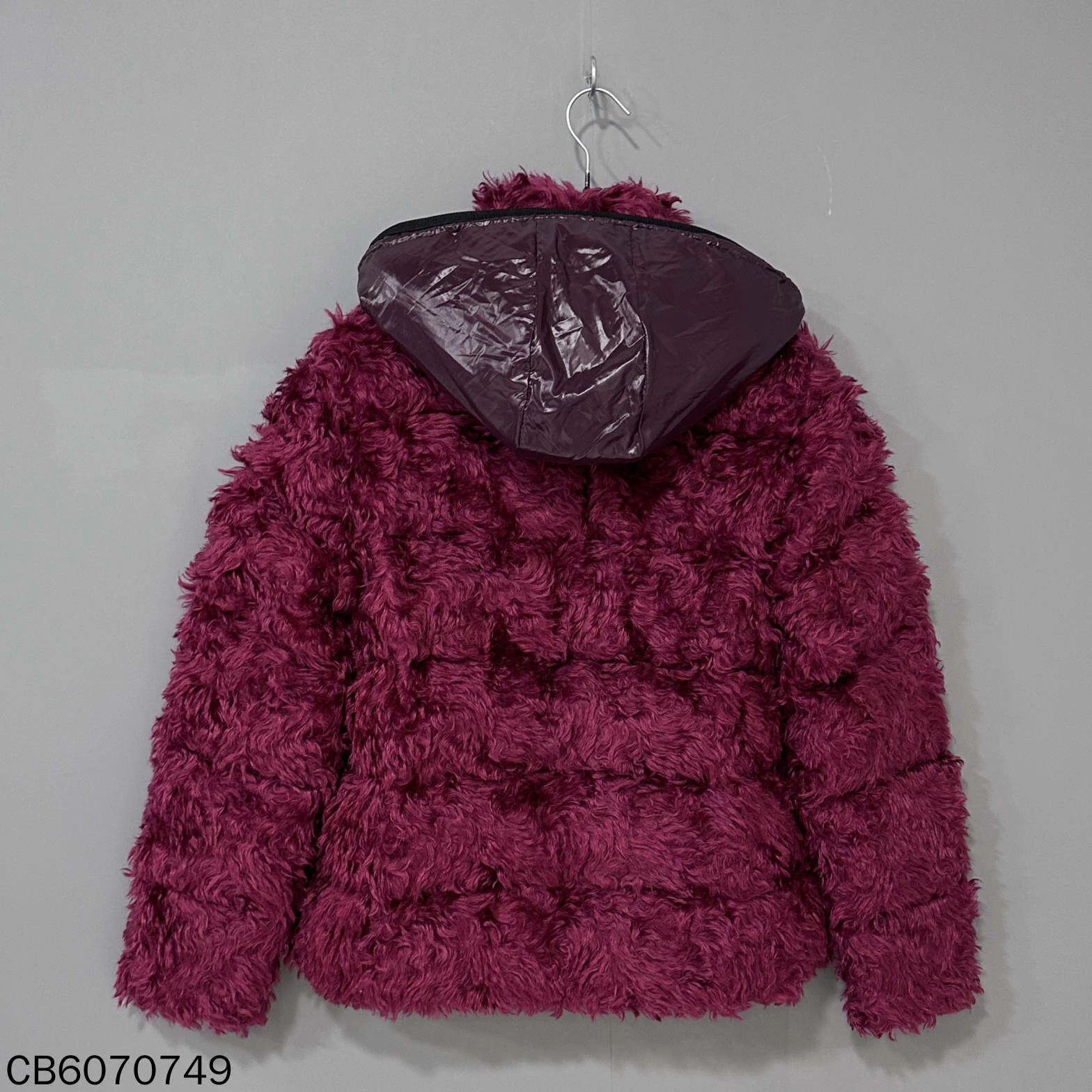 Moncler Moncler berry red teddy down baby jacket size 2 Size M / US 6-8 / IT 42-44 - 3 Thumbnail