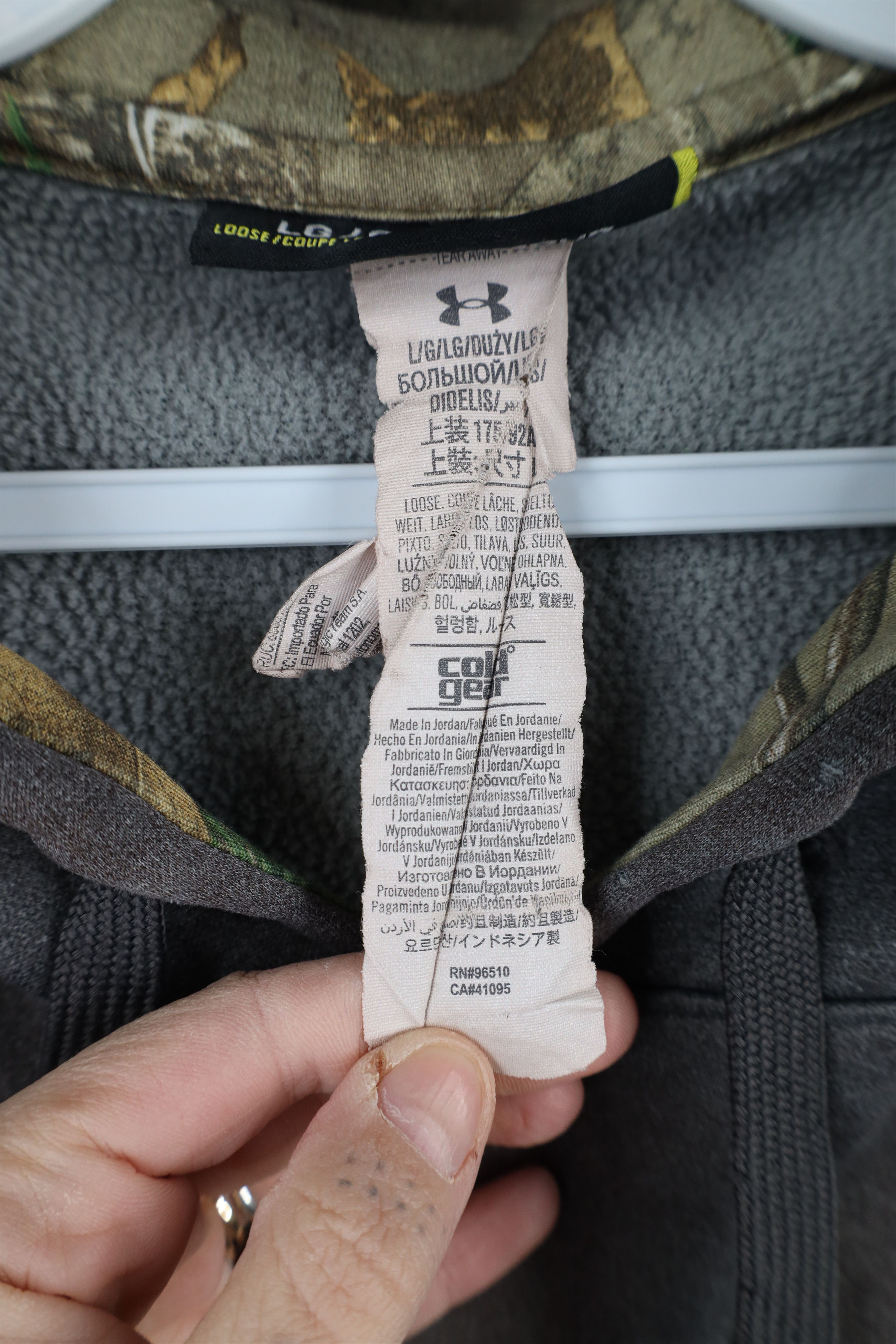 Under Armour × Vintage Under Armour Camouflage Big Logo Hoodie Sweatshirt Gray Size US L / EU 52-54 / 3 - 6 Thumbnail
