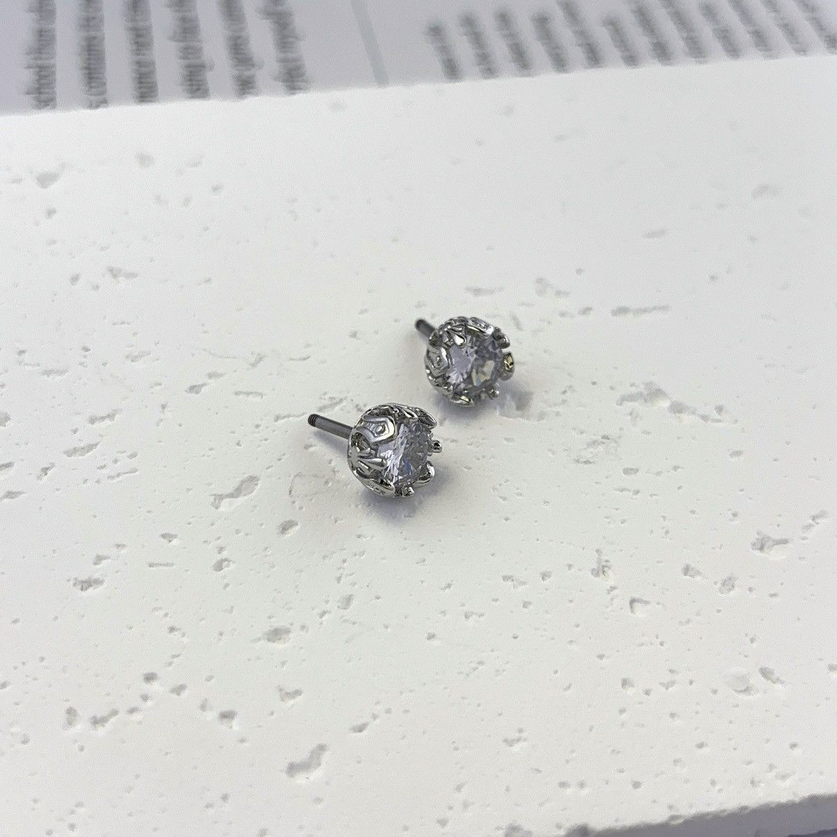 Other Stainless Steel Retro Vintage CZ Screw-Back Stud Earrings Size ONE SIZE - 2 Thumbnail