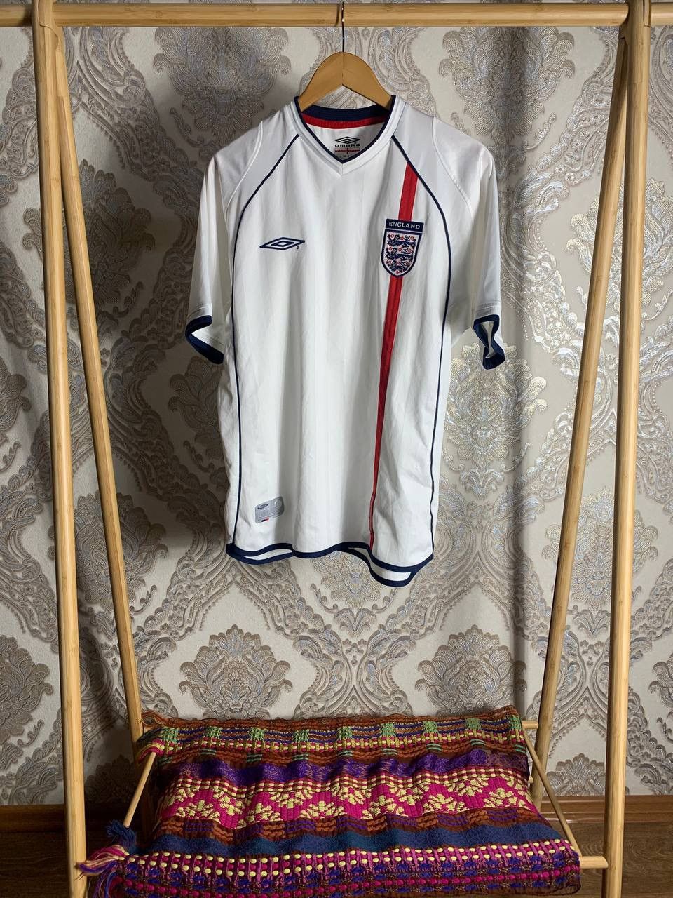 Umbro VINTAGE UMBRO ENGLAND RETRO SOCCER JERSEY MANCHESTER Y2K 90s Size US M / EU 48-50 / 2 - 1 Thumbnail