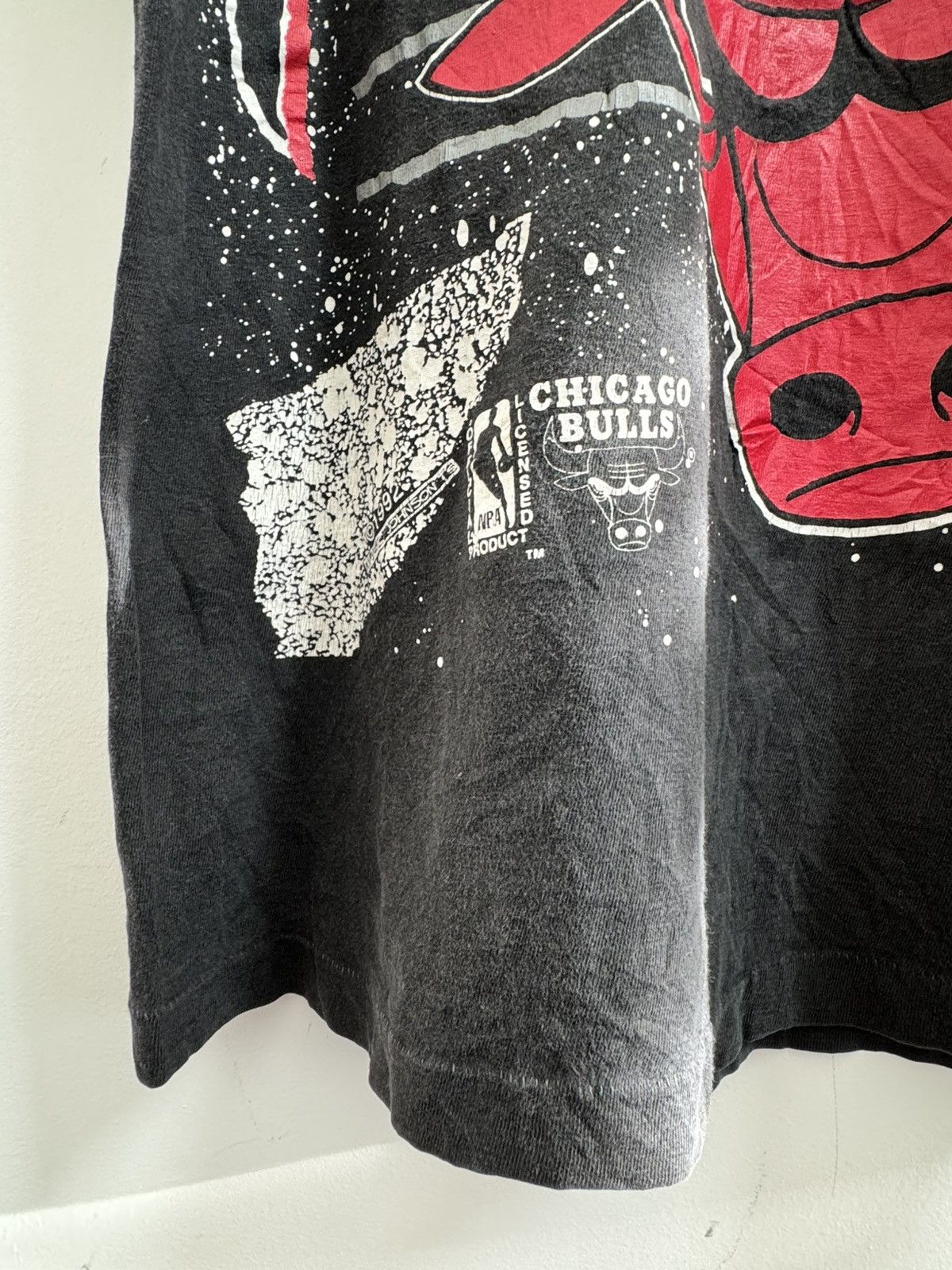 NBA Vintage 1992 Chicago Bulls Magic Johnson T-Shirt Size US L / EU 52-54 / 3 - 5 Thumbnail
