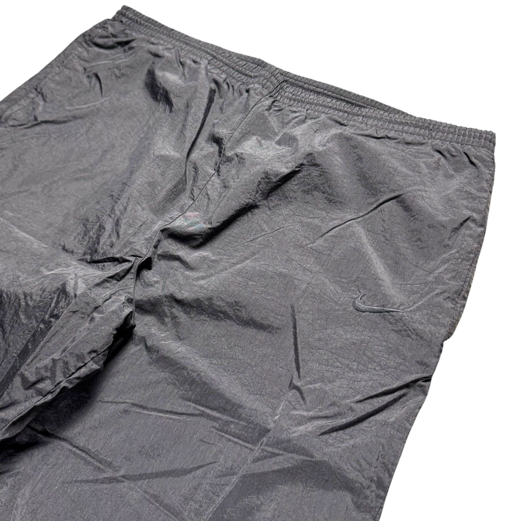 Nike VINTAGE Nike Sweatpants Women's M Black Windbreaker Ankle Zip Pockets 90s Nike Womens M Black Knit Sweatpants 90s Size 32" / US 10 / IT 46 - 2 Thumbnail