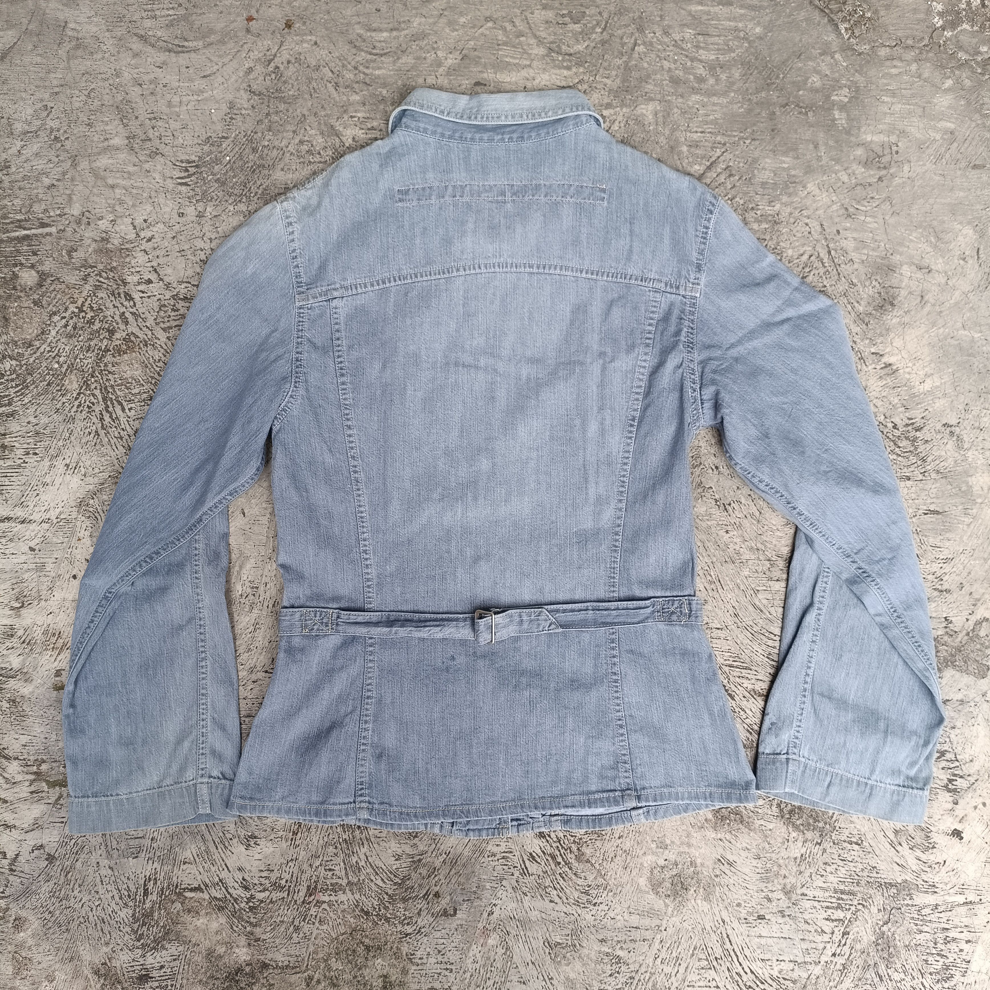 Marithe + Francois Girbaud Vintage MFG Stone Washed Denim Jacket W buckle back Size M / US 6-8 / IT 42-44 - 3 Thumbnail