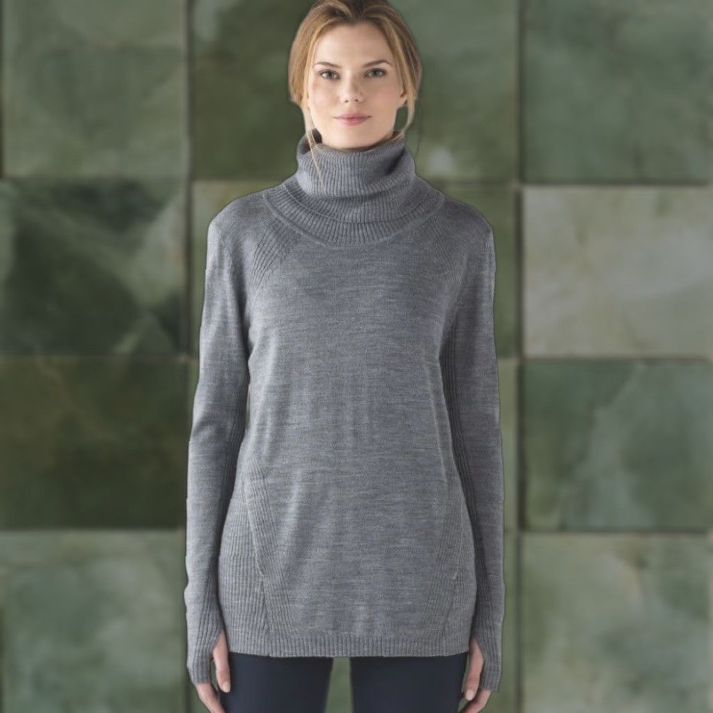 Lululemon Lululemon Sweat And Savasana Sweater Size 6 Women Gray Merino Wool Turtleneck Long Sleeve Thumb Holes Pockets Logo Pullover casual Winter Fall Size M / US 6-8 / IT 42-44 - 1 Thumbnail