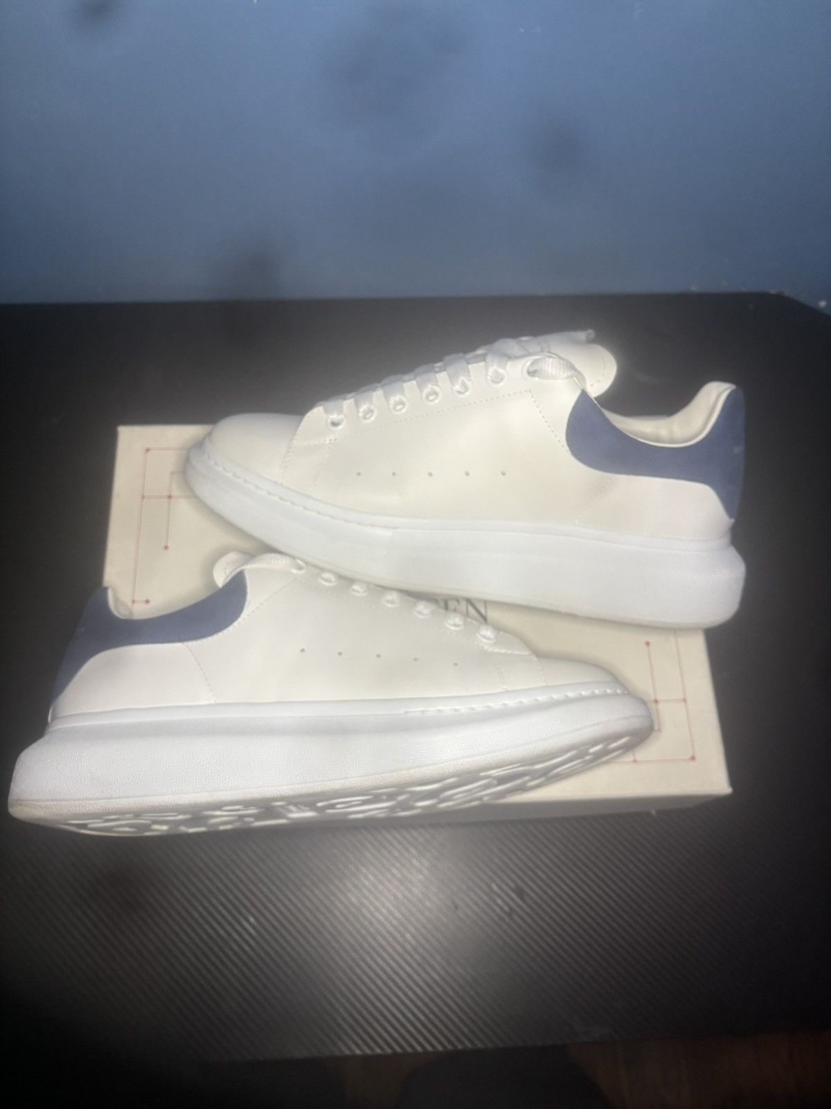 White and blue Mqueens