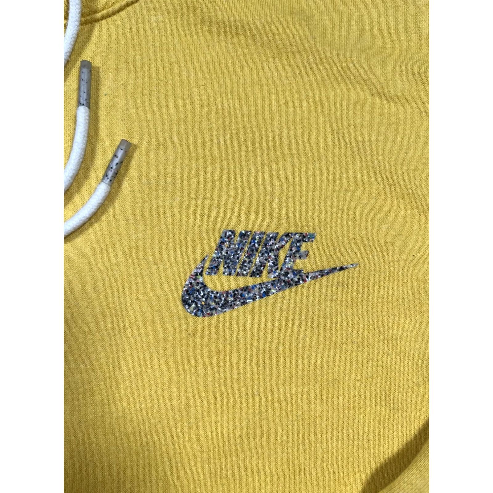 Nike Nike Hoodie Mens Large Yellow Glitter Swoosh Logo Pullover Fleece Sweatshirt Size US L / EU 52-54 / 3 - 4 Thumbnail