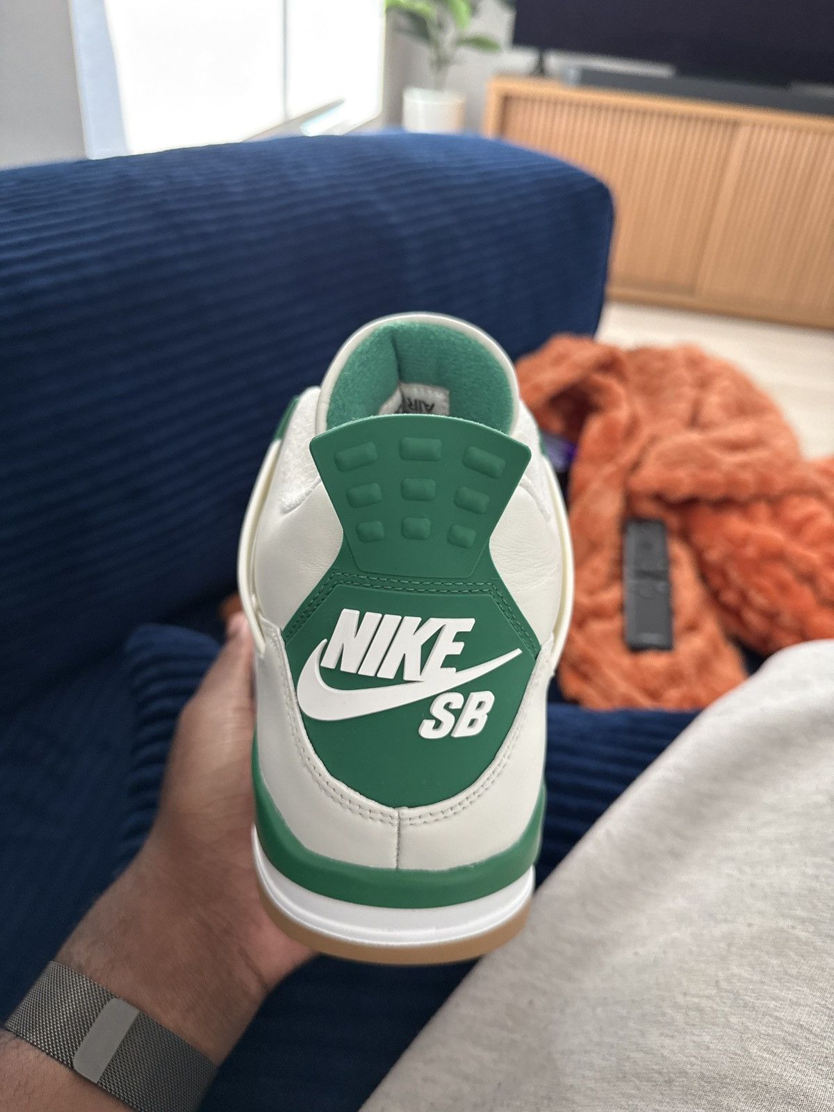 Jordan Brand Jordan x Nike SB Pine Green 4s Size US 12 / EU 45 - 15 Thumbnail