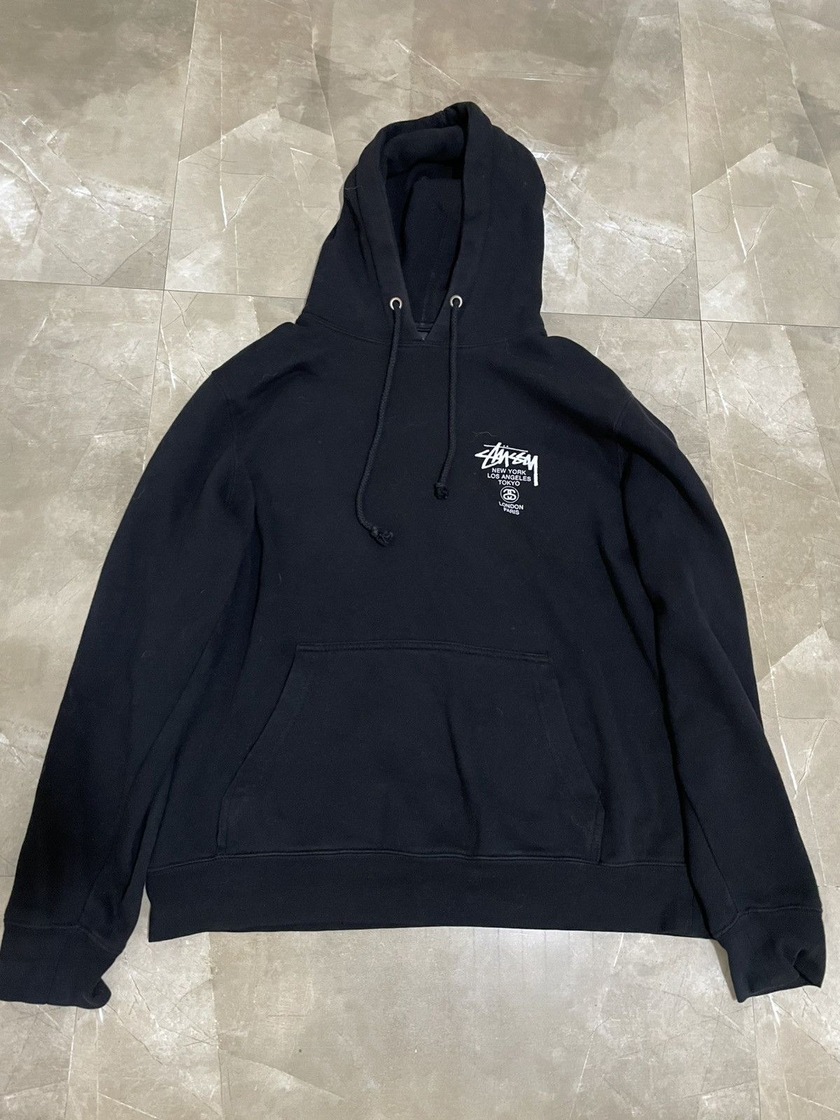 Stussy stussy world tour Size US M / EU 48-50 / 2 - 2 Thumbnail