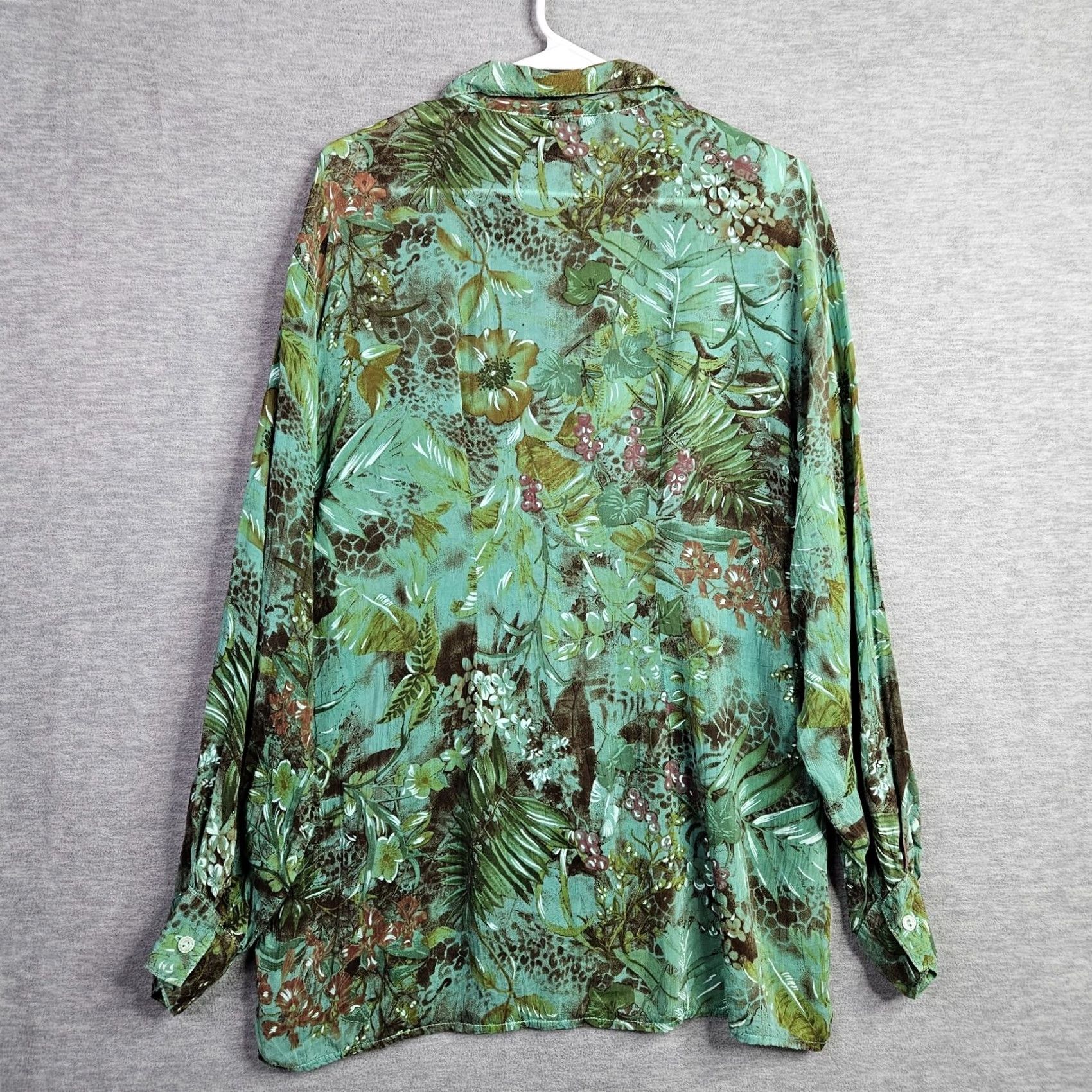 Vintage Tianello Women’s Green Tie-dyed Button Up Shirt Floral Tropical Print Size S Size S / US 4 / IT 40 - 2 Thumbnail