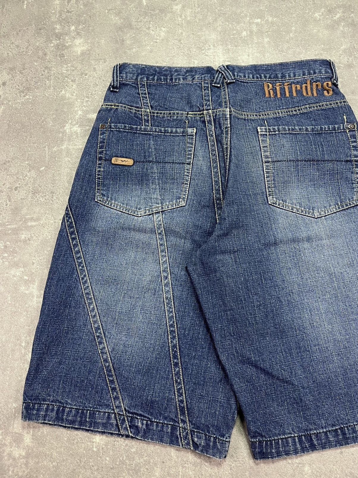 Ruff Ryders Ruff Ryders Baggy Logo Tab Denim Shorts Jorts 32 Size US 32 / EU 48 - 8 Thumbnail