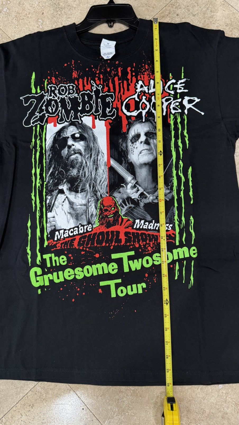 Band Tees 2010 ROB ZOMBIE/ALICE COOPER, THE GRUSOME TWOSOME Tour Tee Size US L / EU 52-54 / 3 - 4 Thumbnail