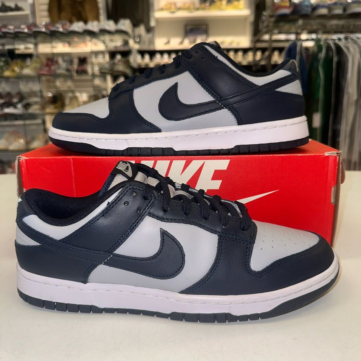Nike Size 10.5 - Nike Dunk Low Georgetown - DD1391-003 Size US 10.5 / EU 43-44 - 1 Thumbnail