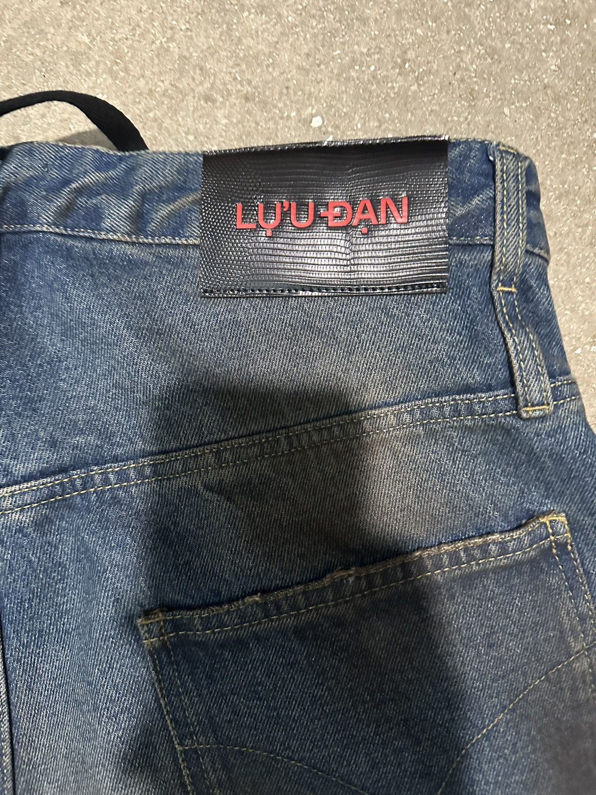 LUU DAN Lu’u Dan Blue Dumpster Denim Jeans Size US 32 / EU 48 - 5 Thumbnail