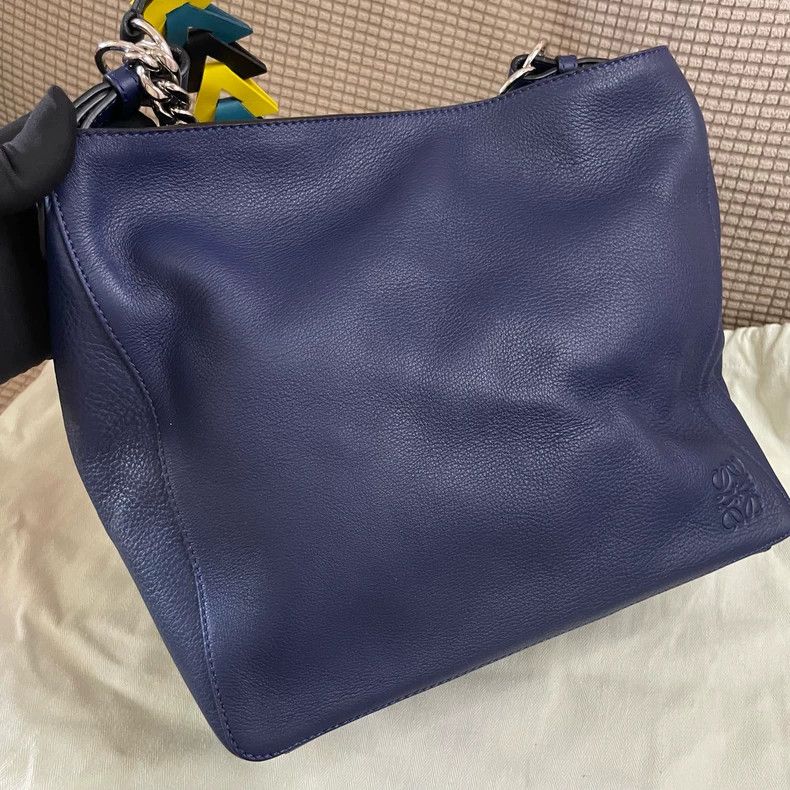 Loewe loewe Cowhide one-shoulder crossbody bag 2503-Nextarrow Size ONE SIZE - 3 Thumbnail