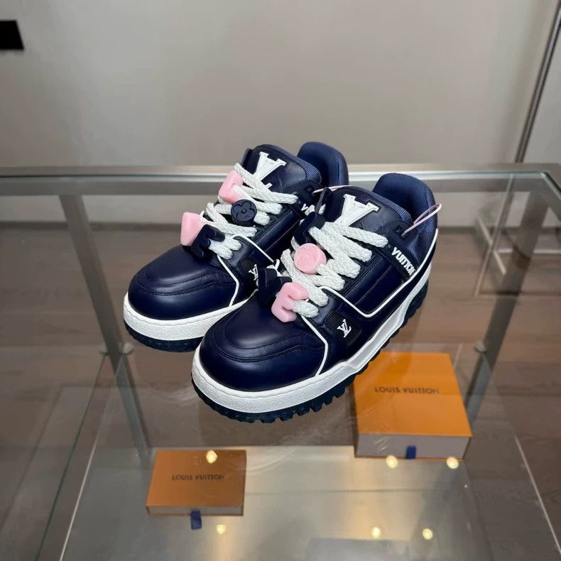 Louis Vuitton LV Trainer Maxi Valentine's Limited Blue - dmc Size US 6 / EU 39 - 1 Thumbnail