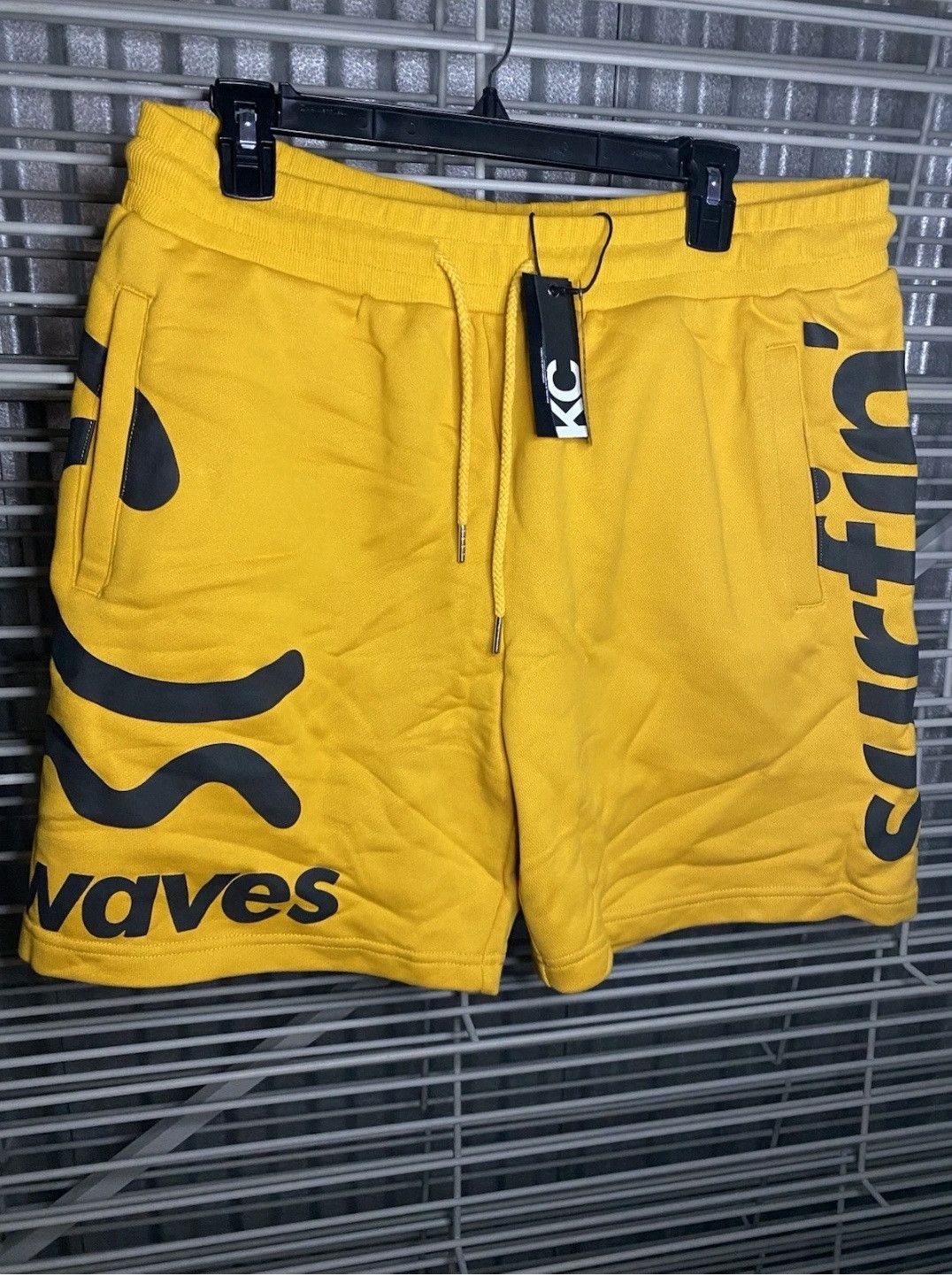 Keiser Clark KEISER CLARK SURFIN' SWEATSHORT CALI YELLOW BLACK Size XL Size US 37 - 2 Thumbnail