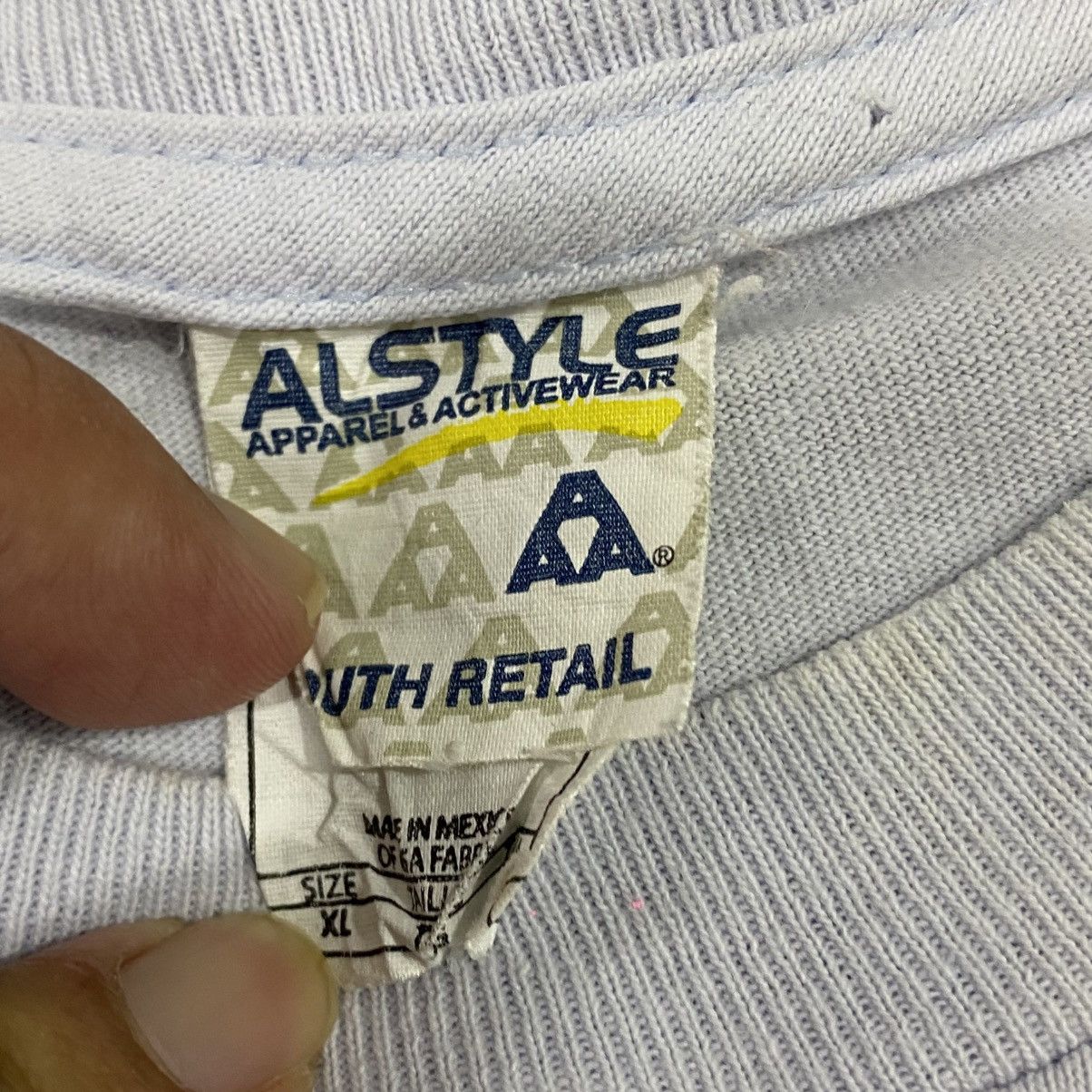 Alstyle × Vintage Vintage Y2K movie cloudy with a chance of meatball animation Size US M / EU 48-50 / 2 - 5 Thumbnail