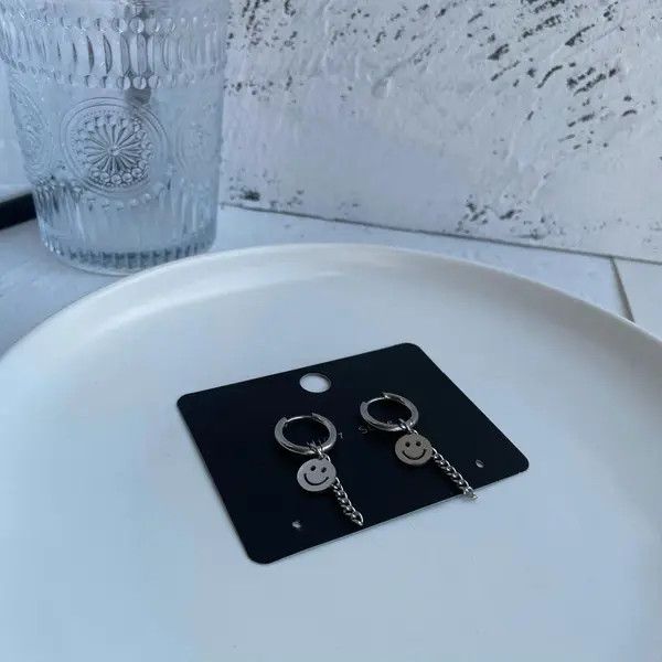 Jewelry Smiley Earrings Size ONE SIZE - 8 Thumbnail