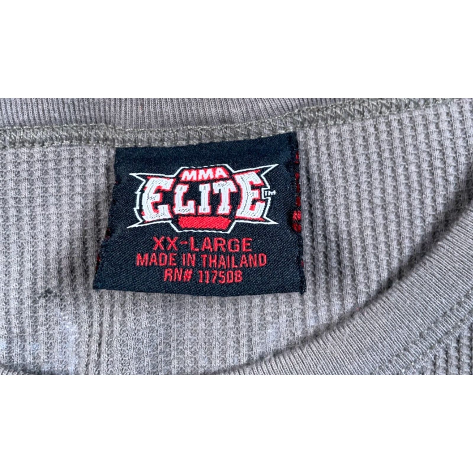 Vintage VINTAGE MMA Elite Skull Wings Thermal Shirt Men's 2XL Gray Long Sleeve Knit Shirt Size US XXL / EU 58 / 5 - 3 Thumbnail