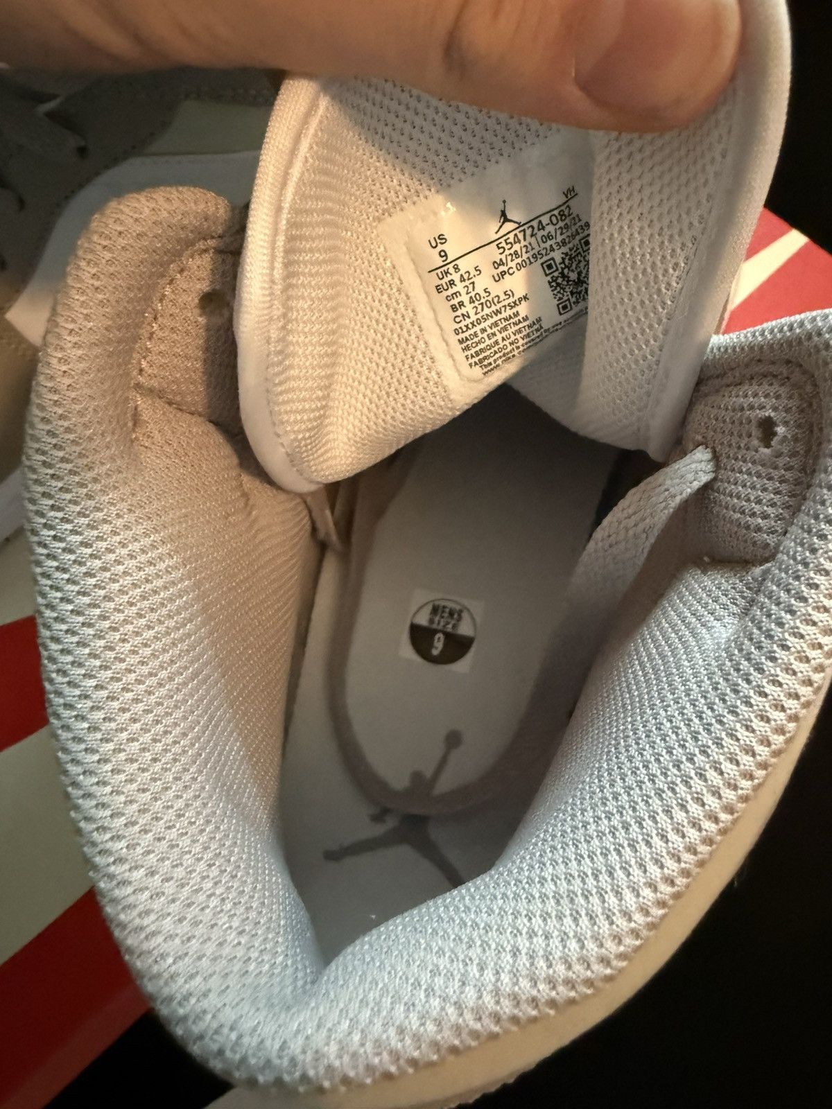 Jordan Brand Jordan 1 Mid "Linen" Size US 9 / EU 42 - 11 Thumbnail