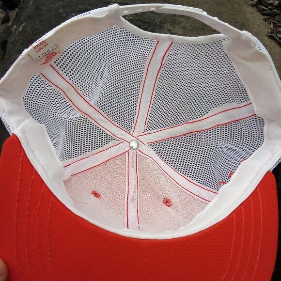 Vintage Vintage Signal Patch Snap Back Trucker Hat Cap Size ONE SIZE - 4 Thumbnail