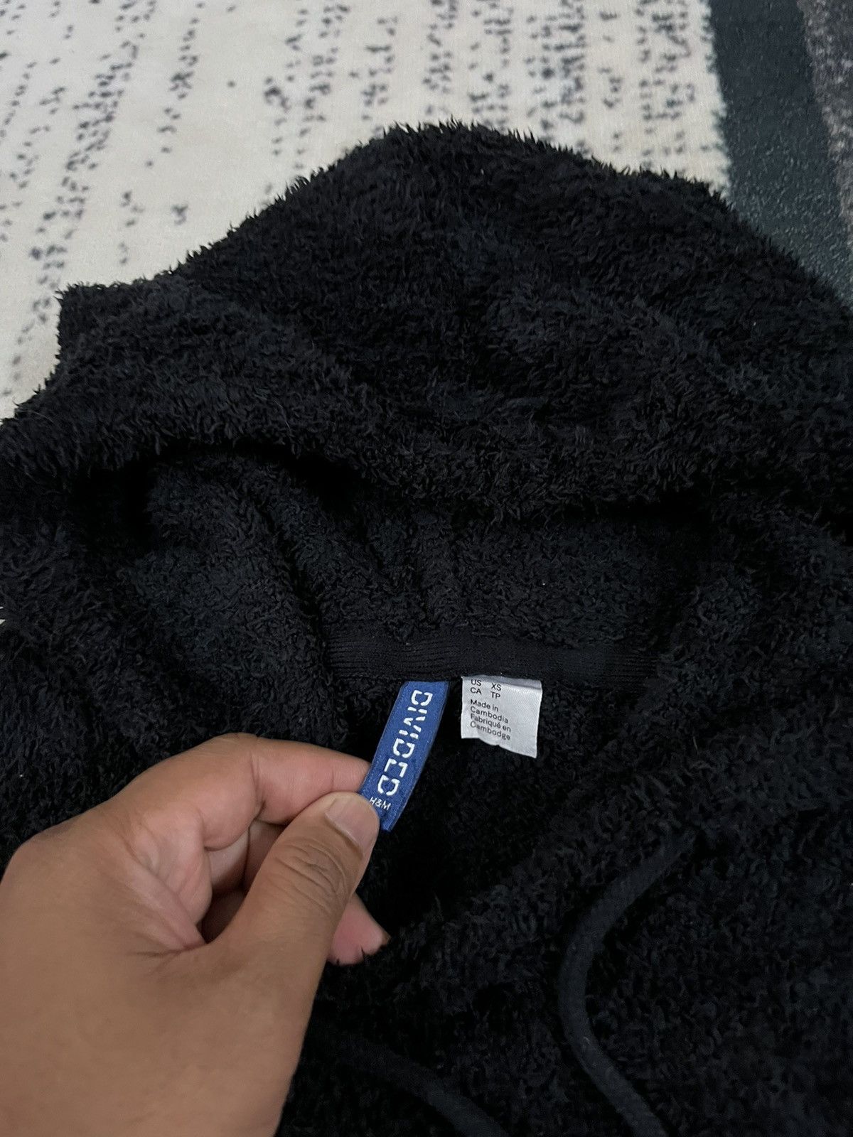 Divided × H&M SHAGGY MOHAIR HODIE Size XS / US 0-2 / IT 36-38 - 2 Thumbnail