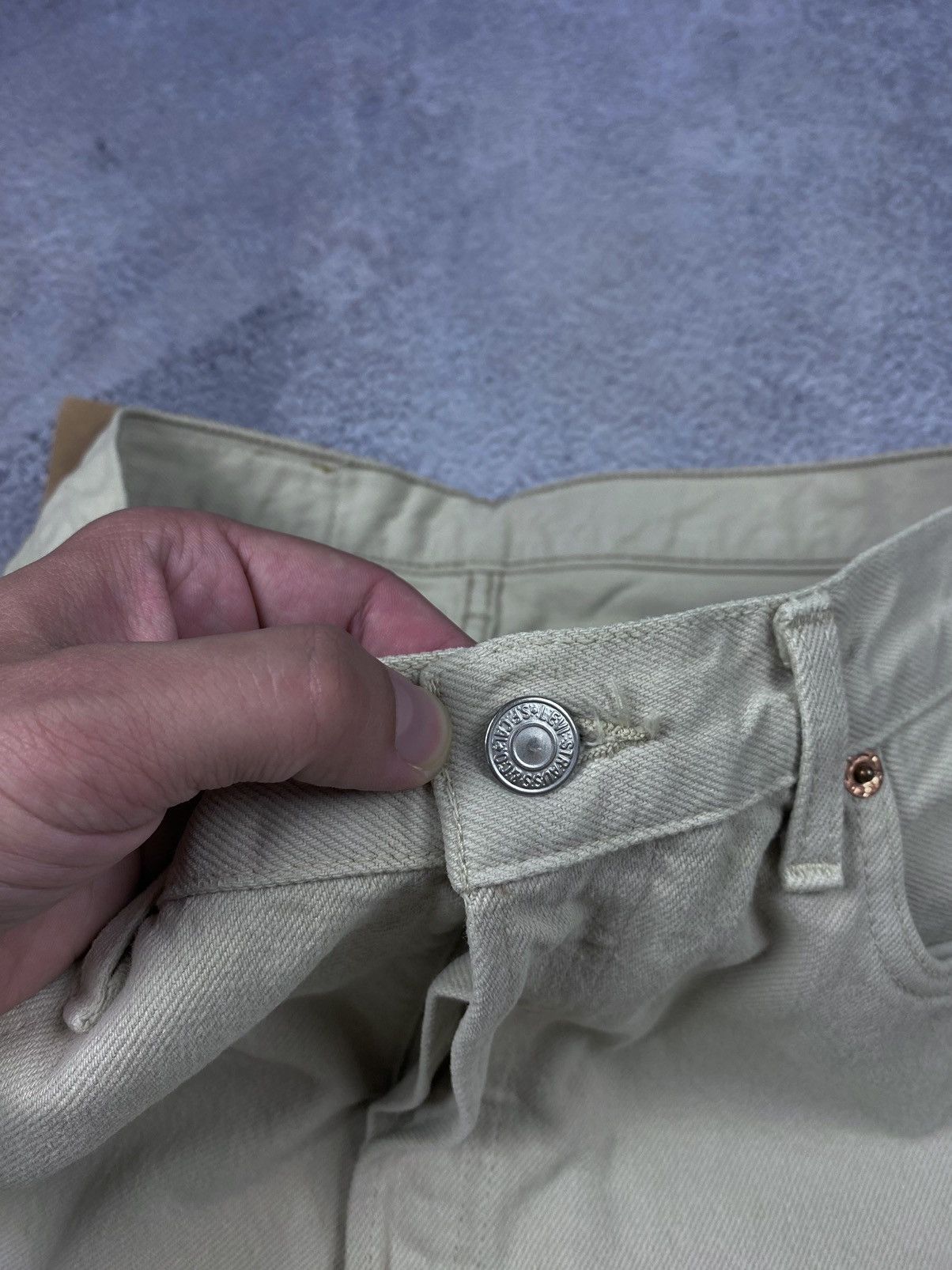 Levi's × Vintage Levis 501 Vintage Beige Jeans Size US 32 / EU 48 - 11 Thumbnail