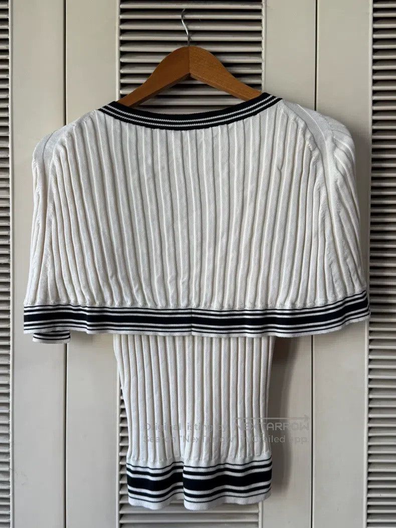 Chanel Chanel Classic No. 31 knitted short sleeves Size XXS / US 00 / IT 34 - 2 Thumbnail