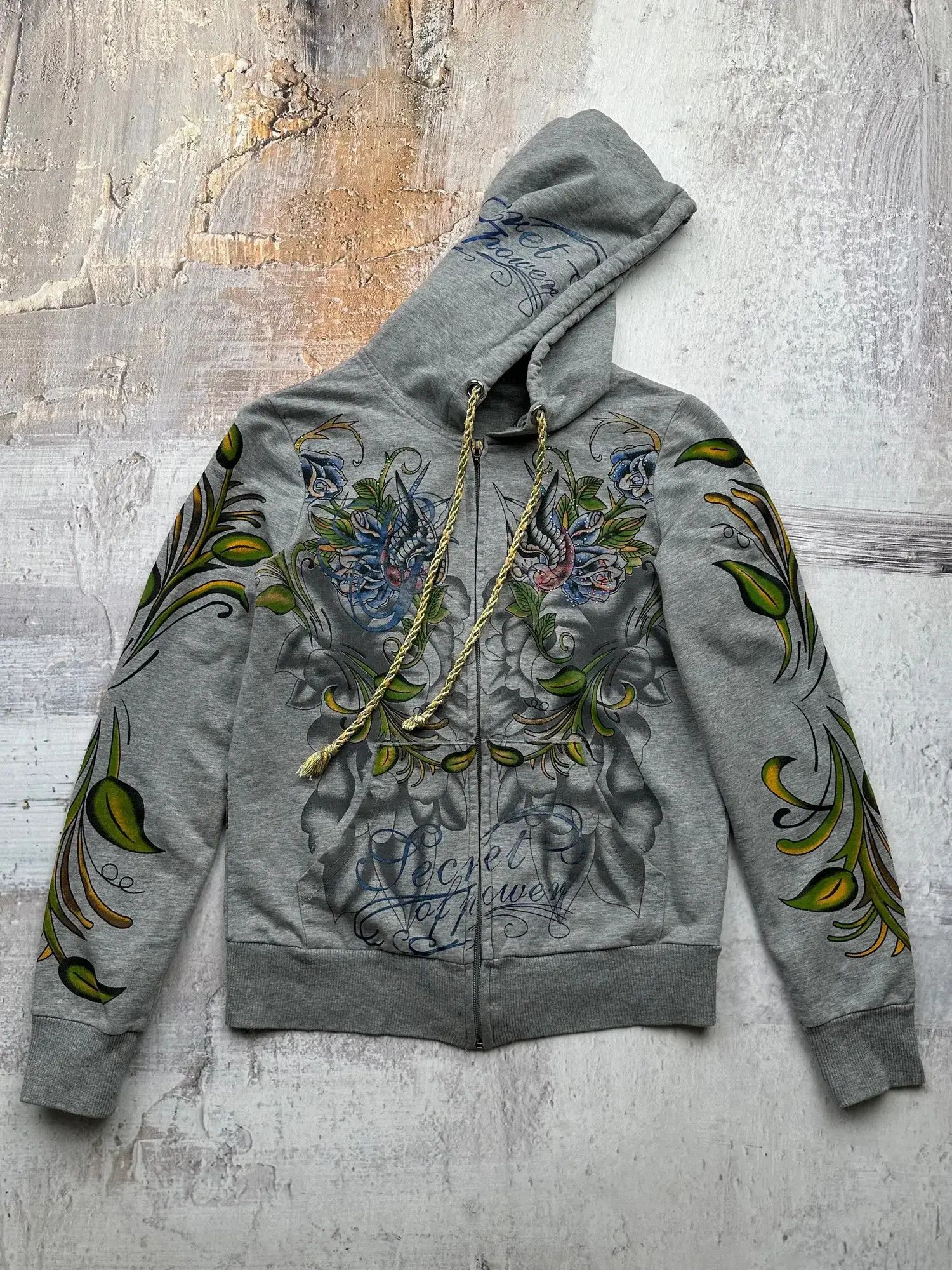 image of Avant Garde Vintage Printed Hoodie in Grey, Women's (Size Small)