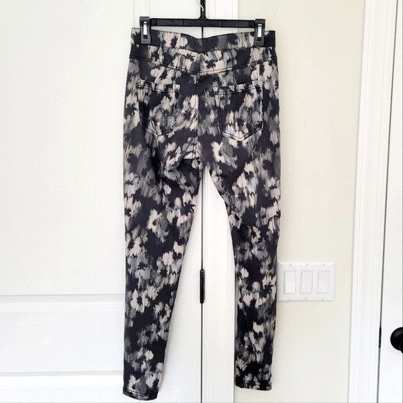 Vera Wang Simply Vera Vera Wang Ikat Floral Denim Legging Party Spring Size 30" / US 8 / IT 44 - 6 Thumbnail