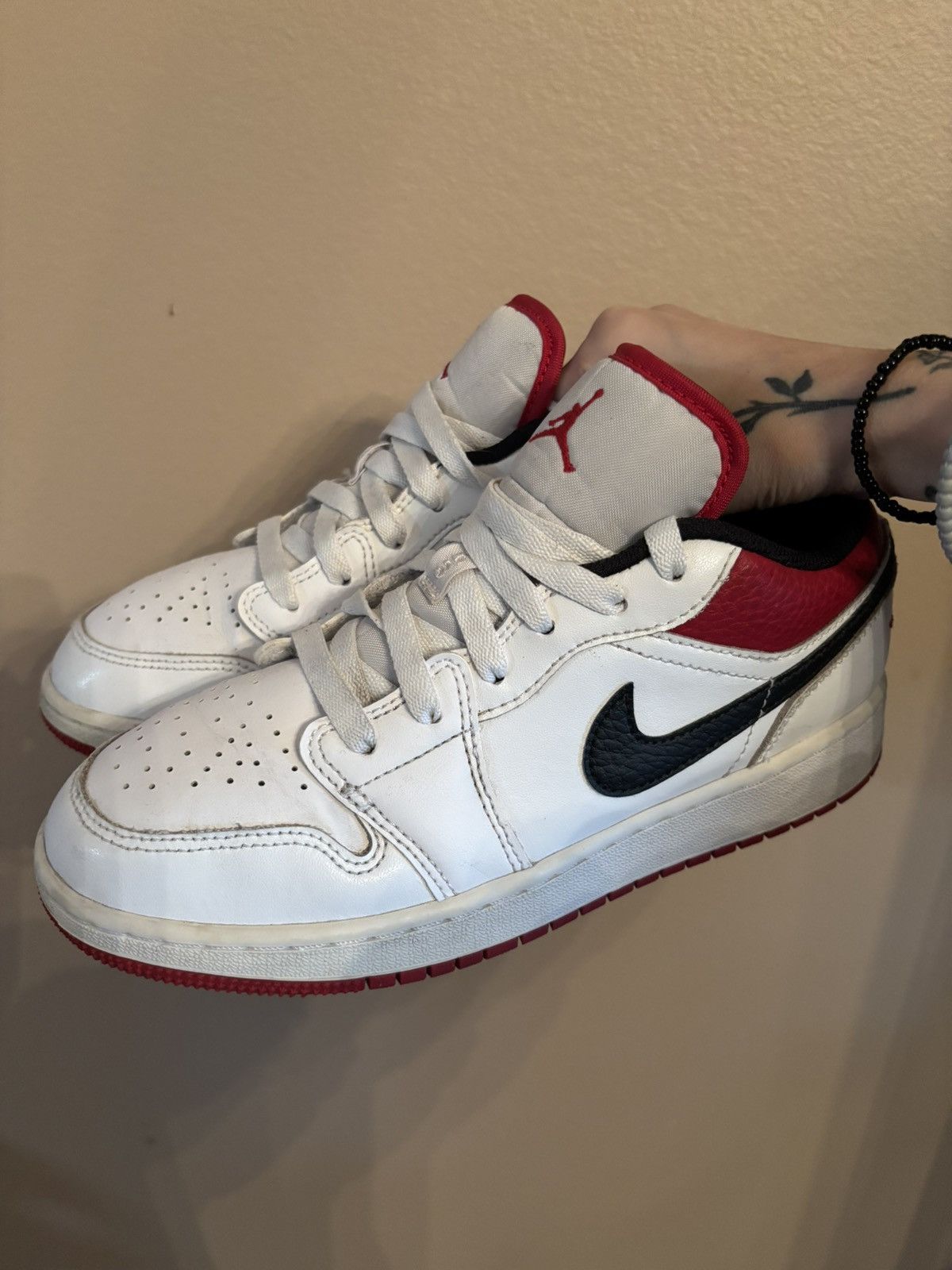 Jordan Brand Air Jordan 1 Low GS 'White Gym Red' Size US 5 / EU 37 - 6 Thumbnail