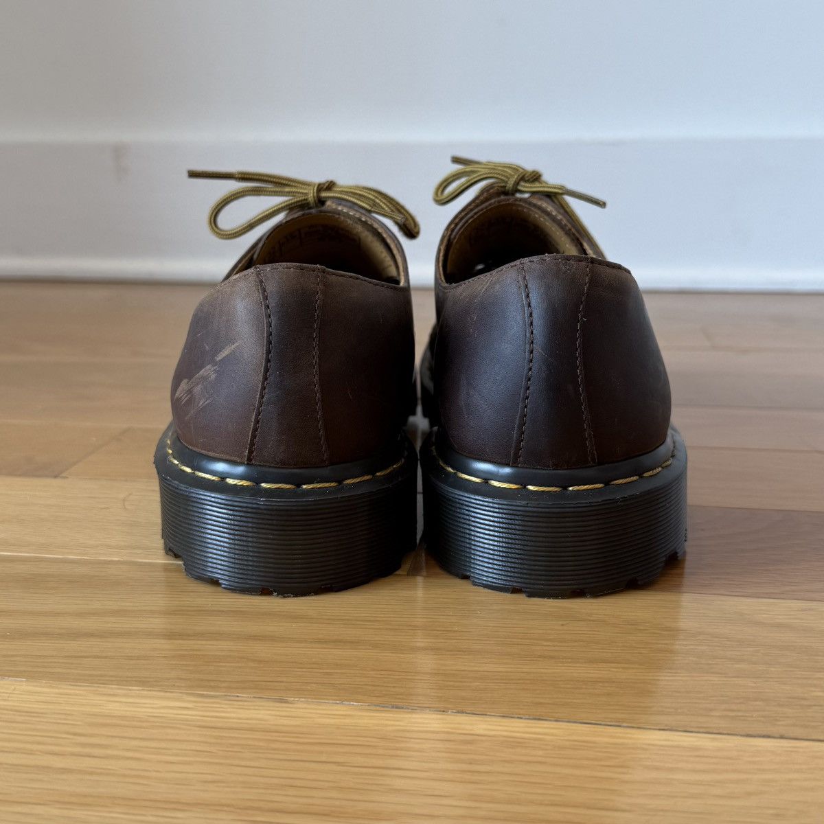 Dr. Martens Dr. Martens Ezra 3-Eye Distressed Woven Leather Oxford US 12 Size US 12 / EU 45 - 7 Thumbnail