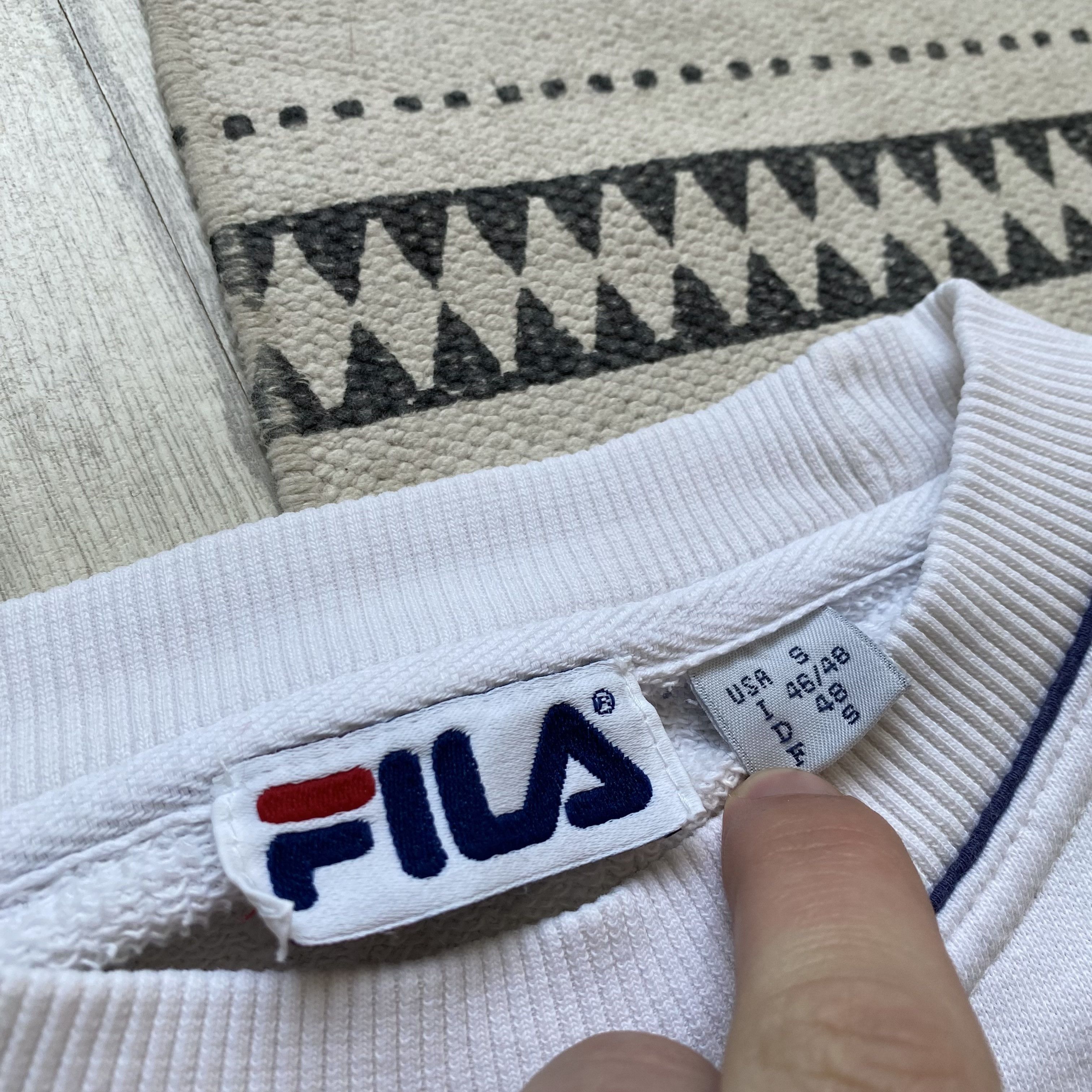 Fila 🔥Vintage 90s Fila Italy Sweatshirt Boxy Fit Crewneck umbro Size US S / EU 44-46 / 1 - 6 Thumbnail