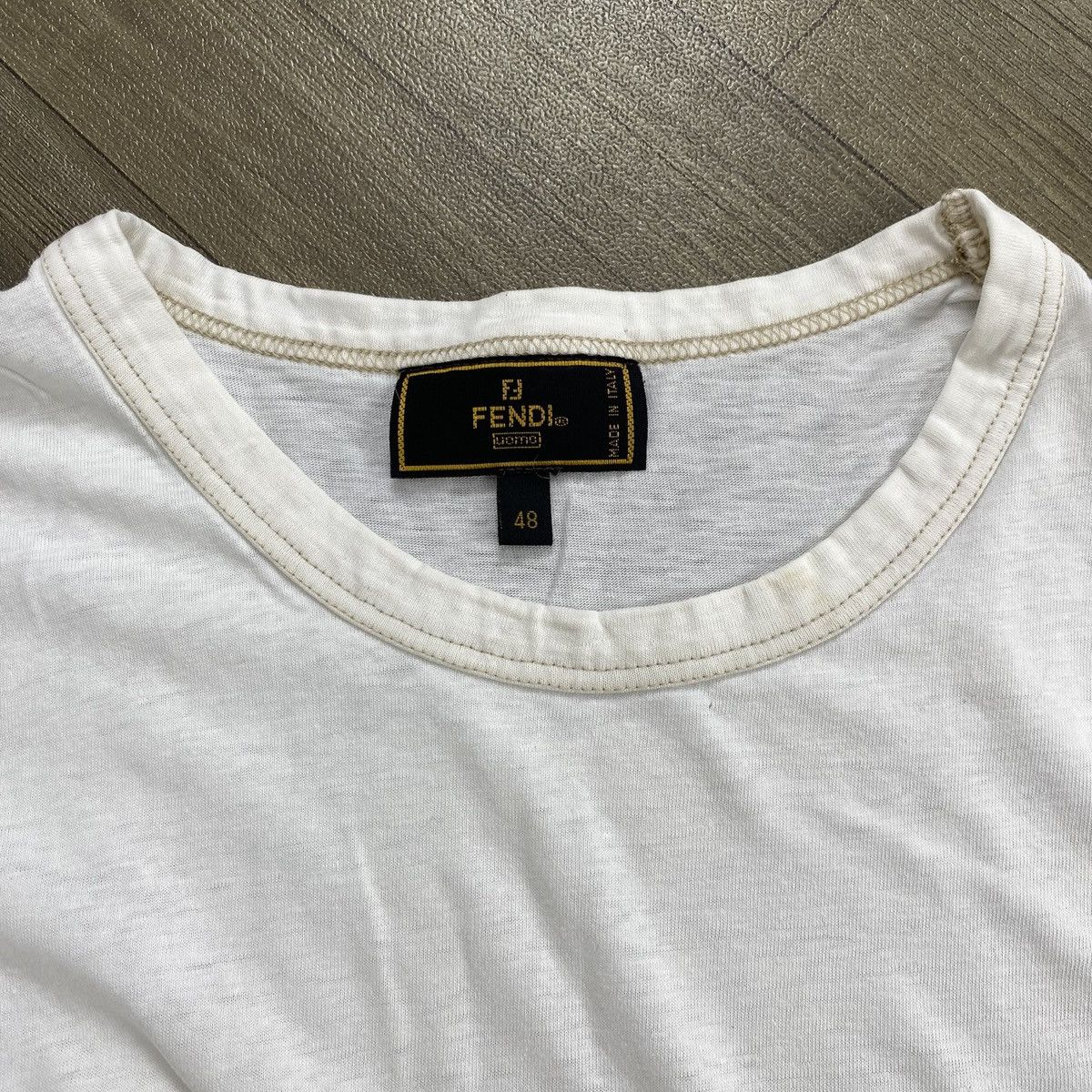 Fendi Vintage Fendi Italy Pocket Logo Luxury T-shirt Size US M / EU 48-50 / 2 - 4 Thumbnail