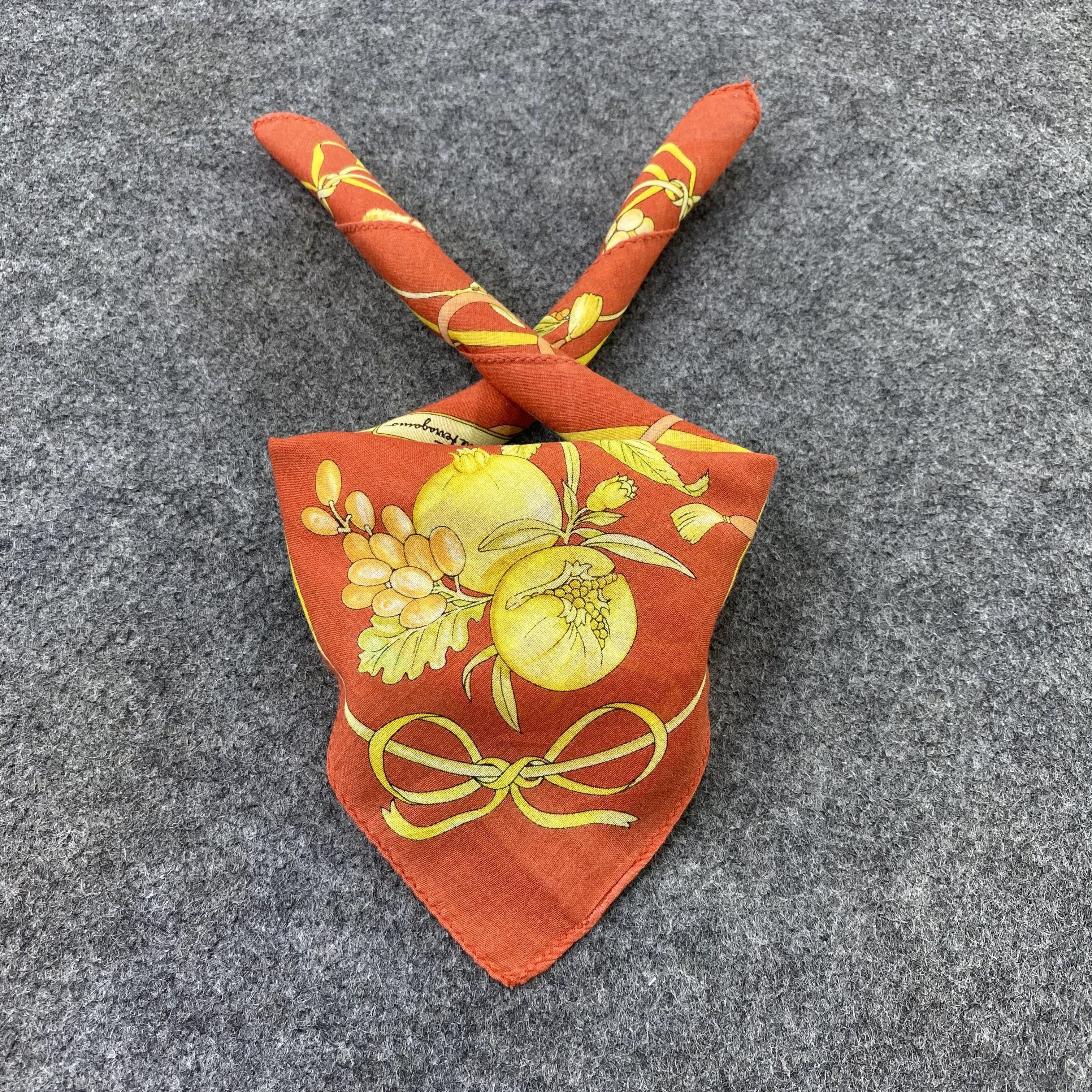 Salvatore Ferragamo Salvatore Ferragama Handkerchief Neckerchief Bandana-B1816 Size ONE SIZE - 2 Thumbnail