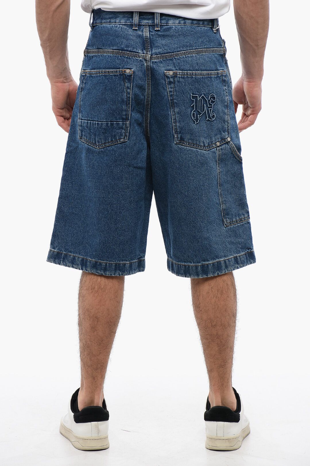 Palm Angels og1mm0825 Multipocketed Mid Wash Denim Short in Blue Size US 33 - 2 Thumbnail