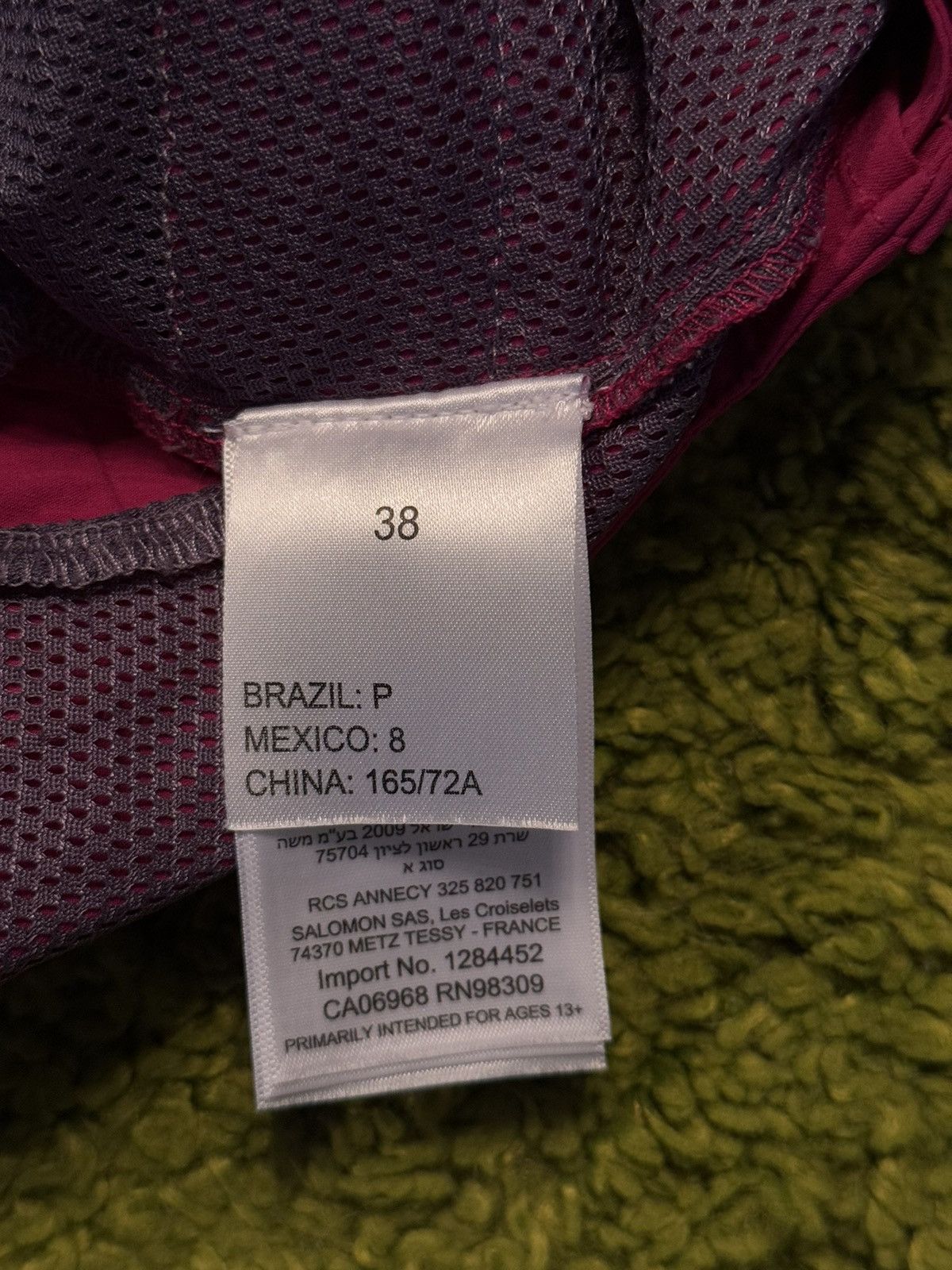 Designer × Salomon Salomon gorpcore style trekking shorts Size 30" / US 8 / IT 44 - 8 Thumbnail