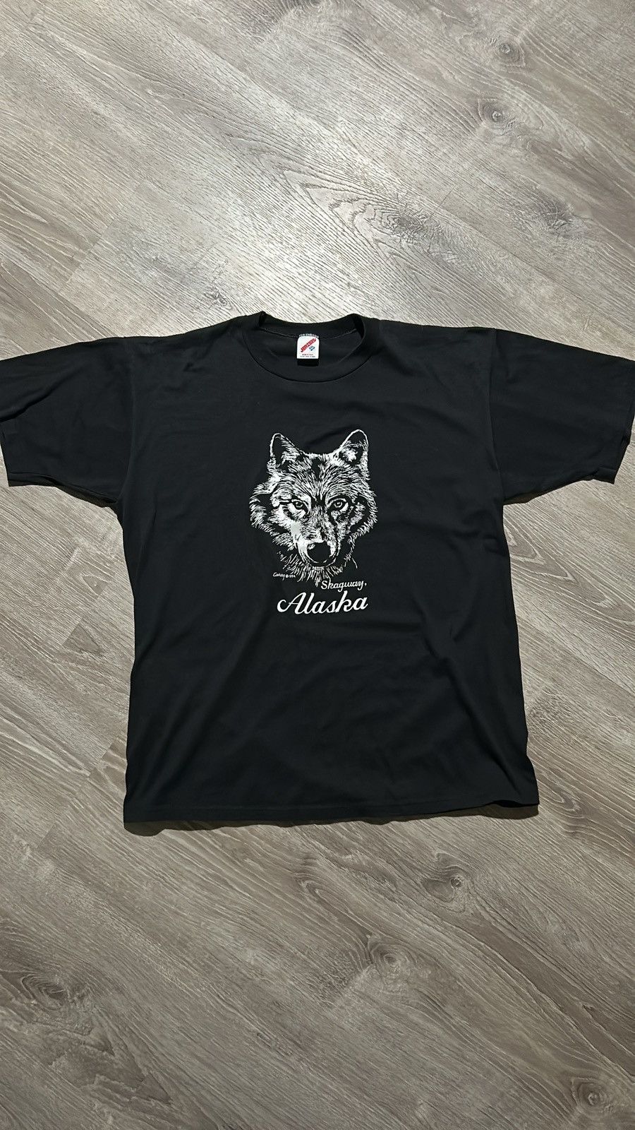 Jerzees Vintage Wolf t-shirt Size US XXL / EU 58 / 5 - 1 Thumbnail