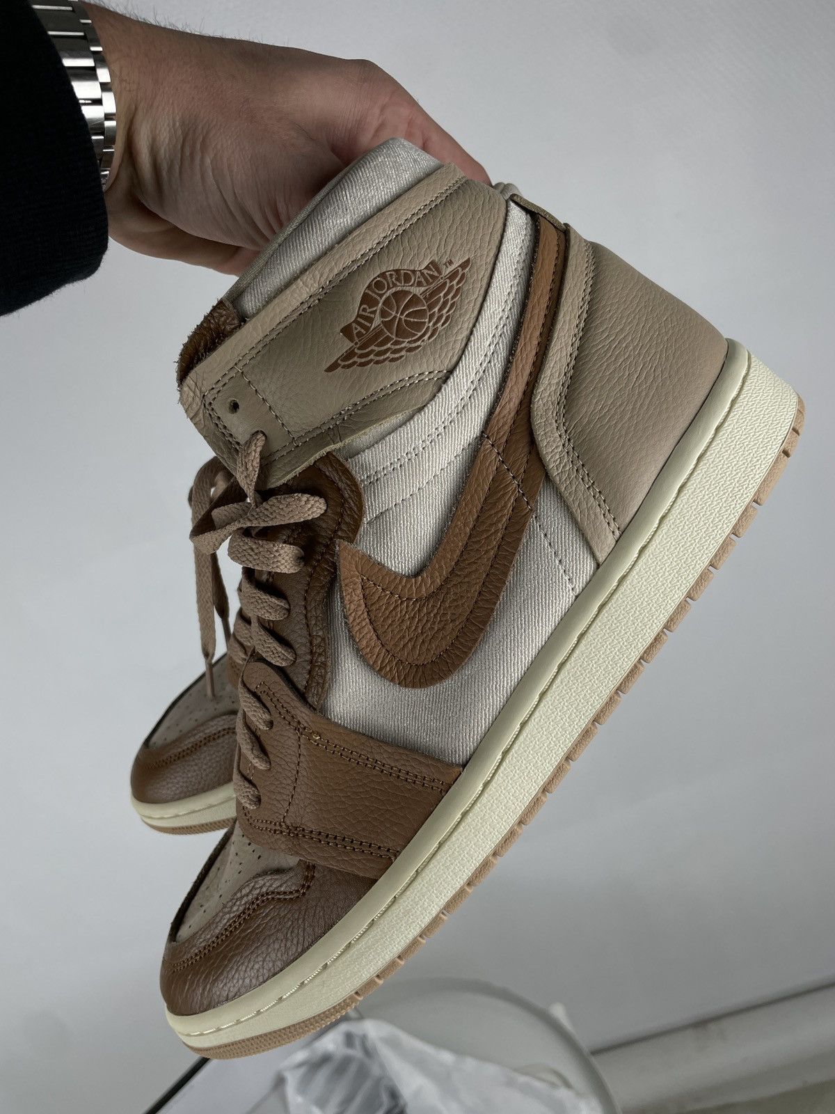 Nike NEW Air Jordan Leather 1 High Mm Legend Medium Brown Sneakers Shoes 39 Size US 5.5 / IT 35.5 - 12 Thumbnail