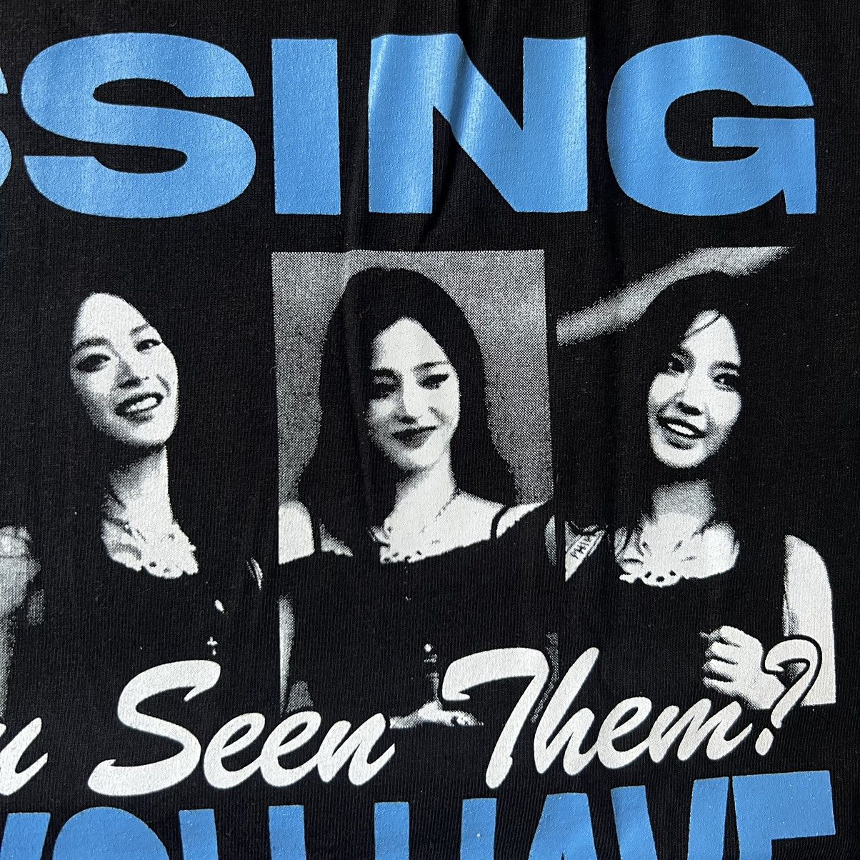 Band Tees 🐰Bunnies🐰 Nwjns lollapaloozaa x newjeans girl group kpop Size US XL / EU 56 / 4 - 12 Thumbnail