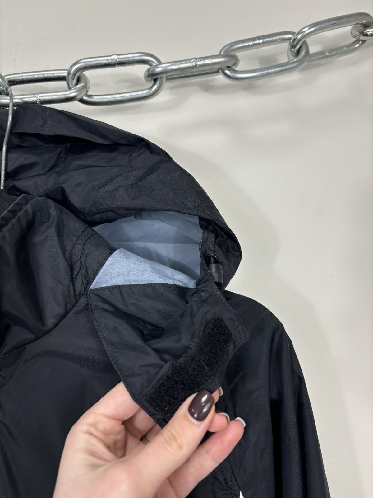 Nike Vintage Nike Y2K Big Swoosh Black Hype Hooded Nylon Jacket Size US M / EU 48-50 / 2 - 13 Thumbnail